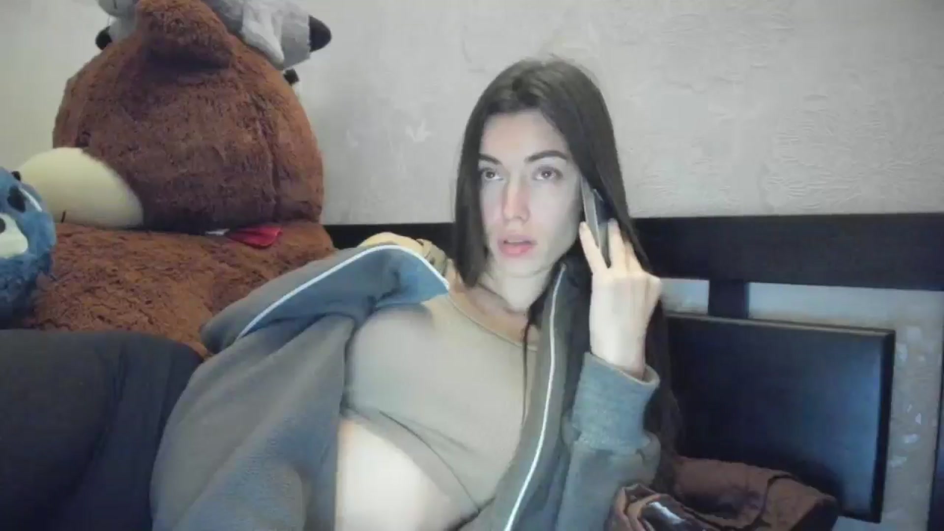 Gallery image thumbnail from laurensaenz's myfreecams stream on, 03/27/2026, 18:06 image 3 of 20