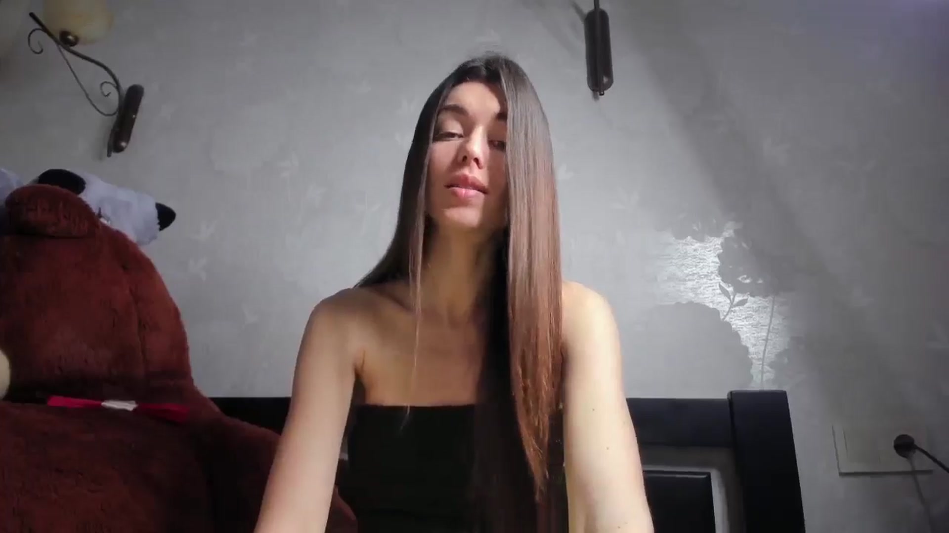 Gallery image thumbnail from laurensaenz's myfreecams stream on, 03/30/2026, 06:28 image 12 of 20