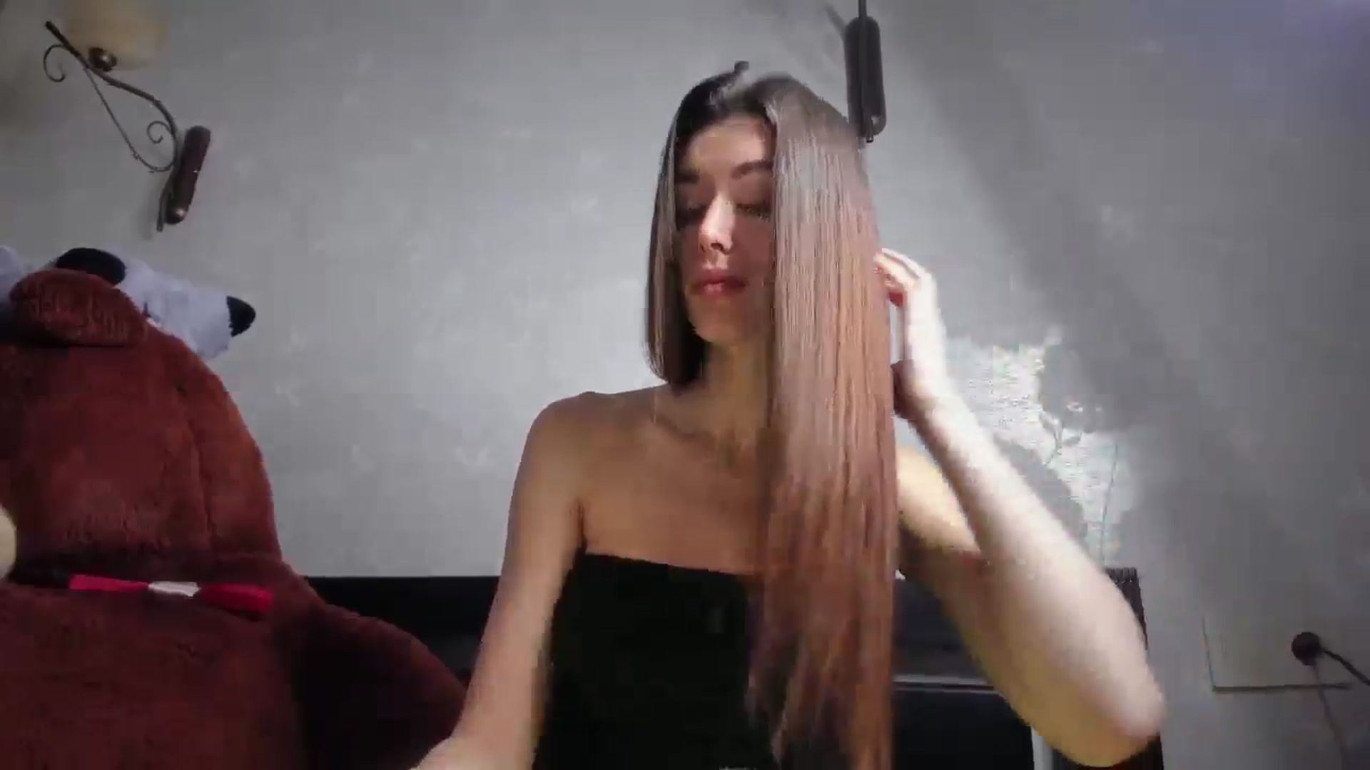 Gallery image thumbnail from laurensaenz's myfreecams stream on, 03/30/2026, 06:28 image 6 of 20