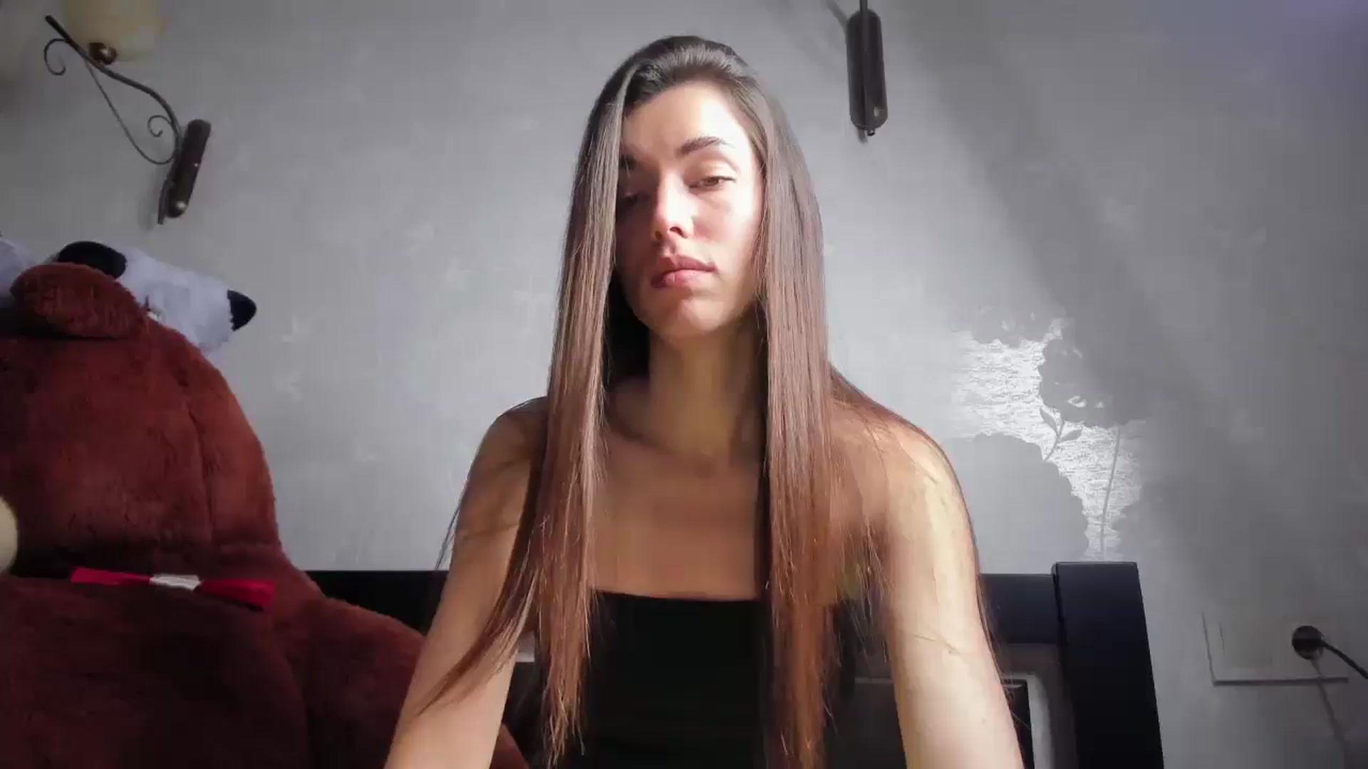 Gallery image thumbnail from laurensaenz's myfreecams stream on, 03/30/2026, 06:28 image 14 of 20