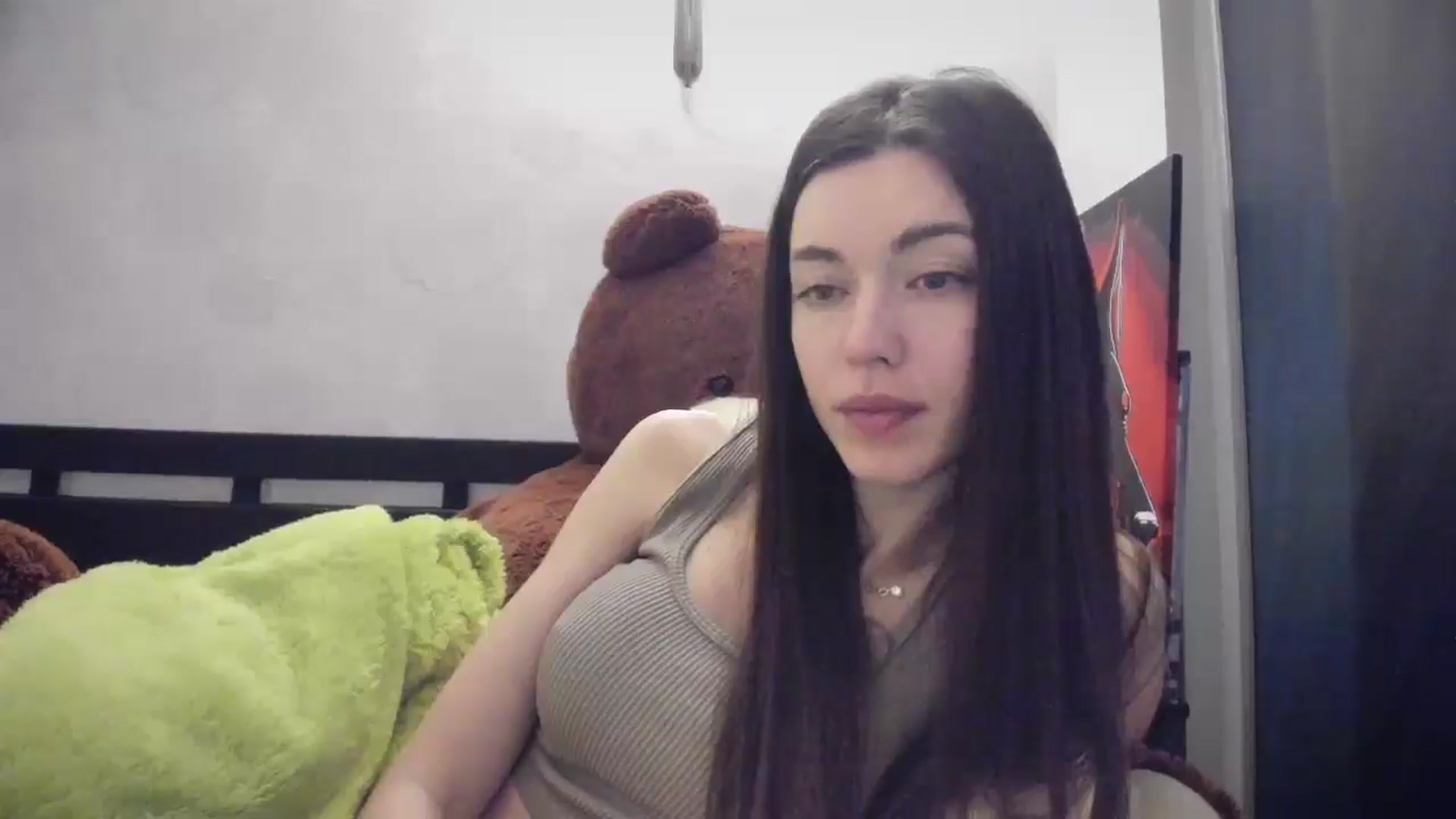 Gallery image thumbnail from laurensaenz's myfreecams stream on, 04/20/2026, 04:36 image 2 of 20