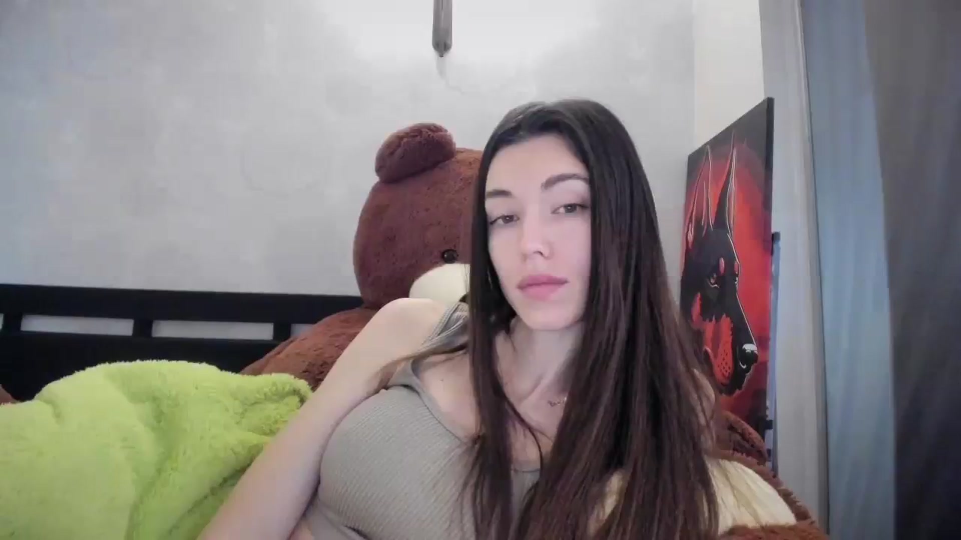 Gallery image thumbnail from laurensaenz's myfreecams stream on, 04/20/2026, 04:36 image 19 of 20