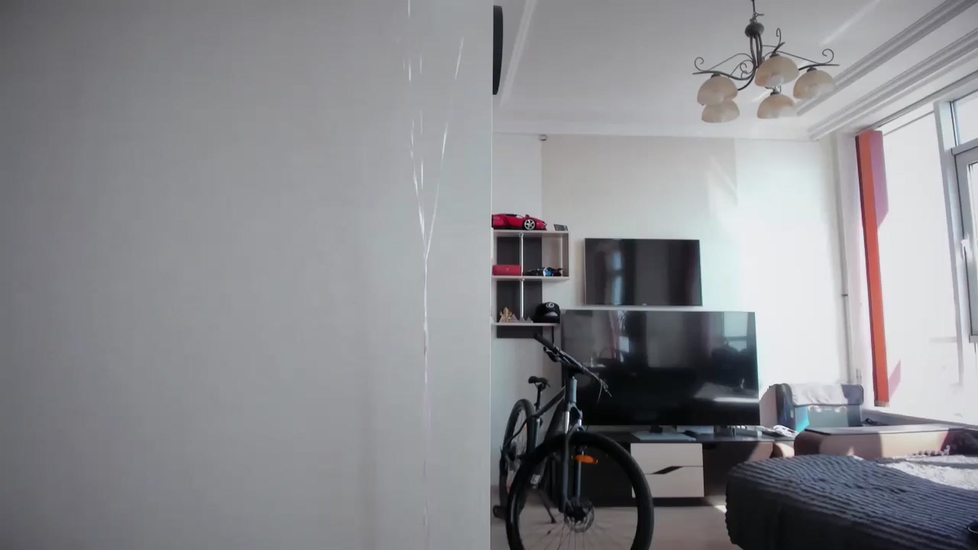 Gallery image thumbnail from laurensaenz's myfreecams stream on, 04/22/2026, 07:39 image 5 of 20