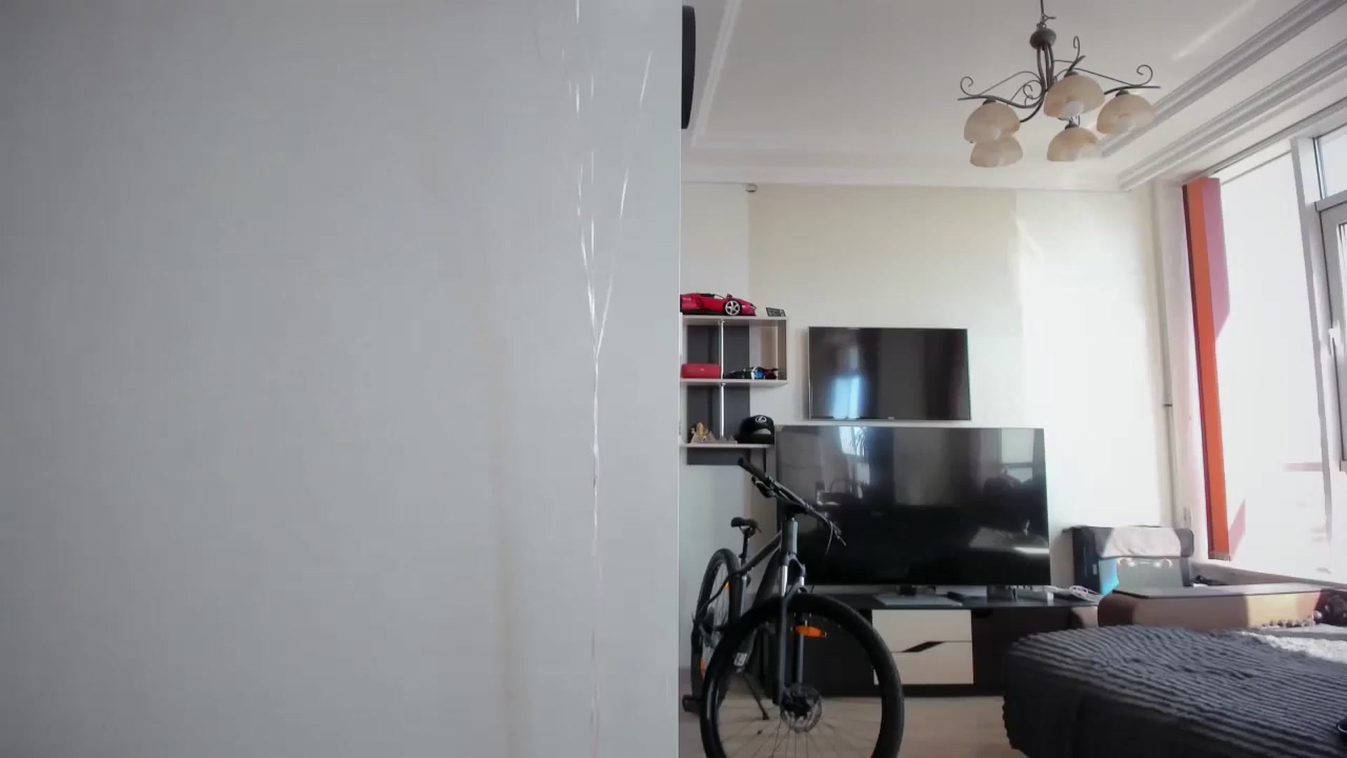 Gallery image thumbnail from laurensaenz's myfreecams stream on, 04/22/2026, 07:39 image 16 of 20