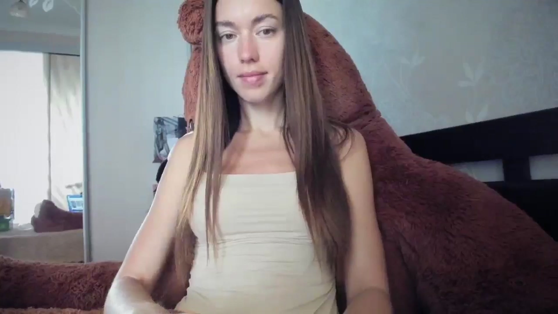 Gallery image thumbnail from laurensaenz's myfreecams stream on, 05/09/2026, 05:16 image 10 of 20