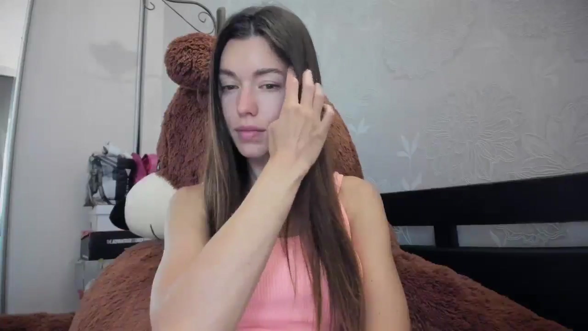 Gallery image thumbnail from laurensaenz's myfreecams stream on, 05/10/2026, 05:58 image 3 of 20