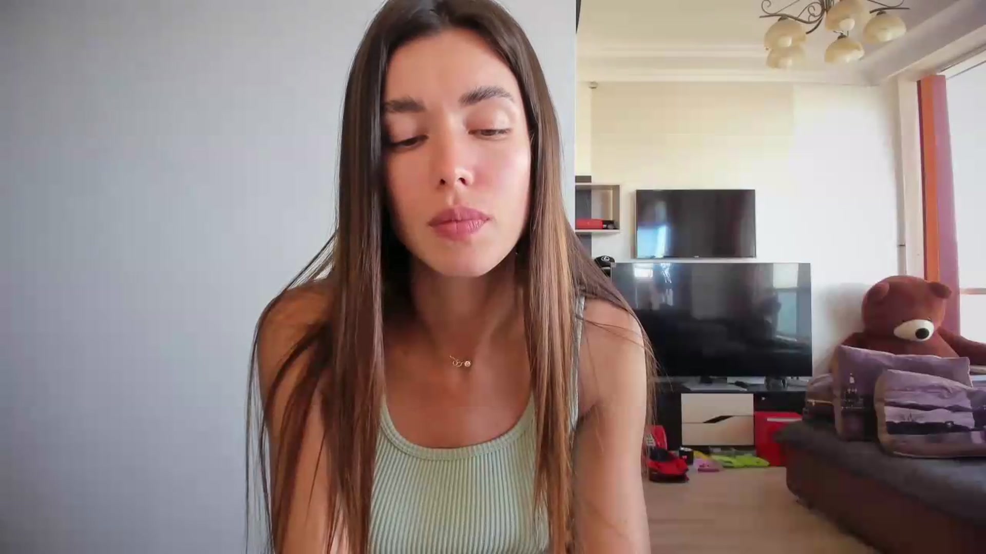 Gallery image thumbnail from laurensaenz's myfreecams stream on, 06/01/2026, 14:50 image 14 of 20