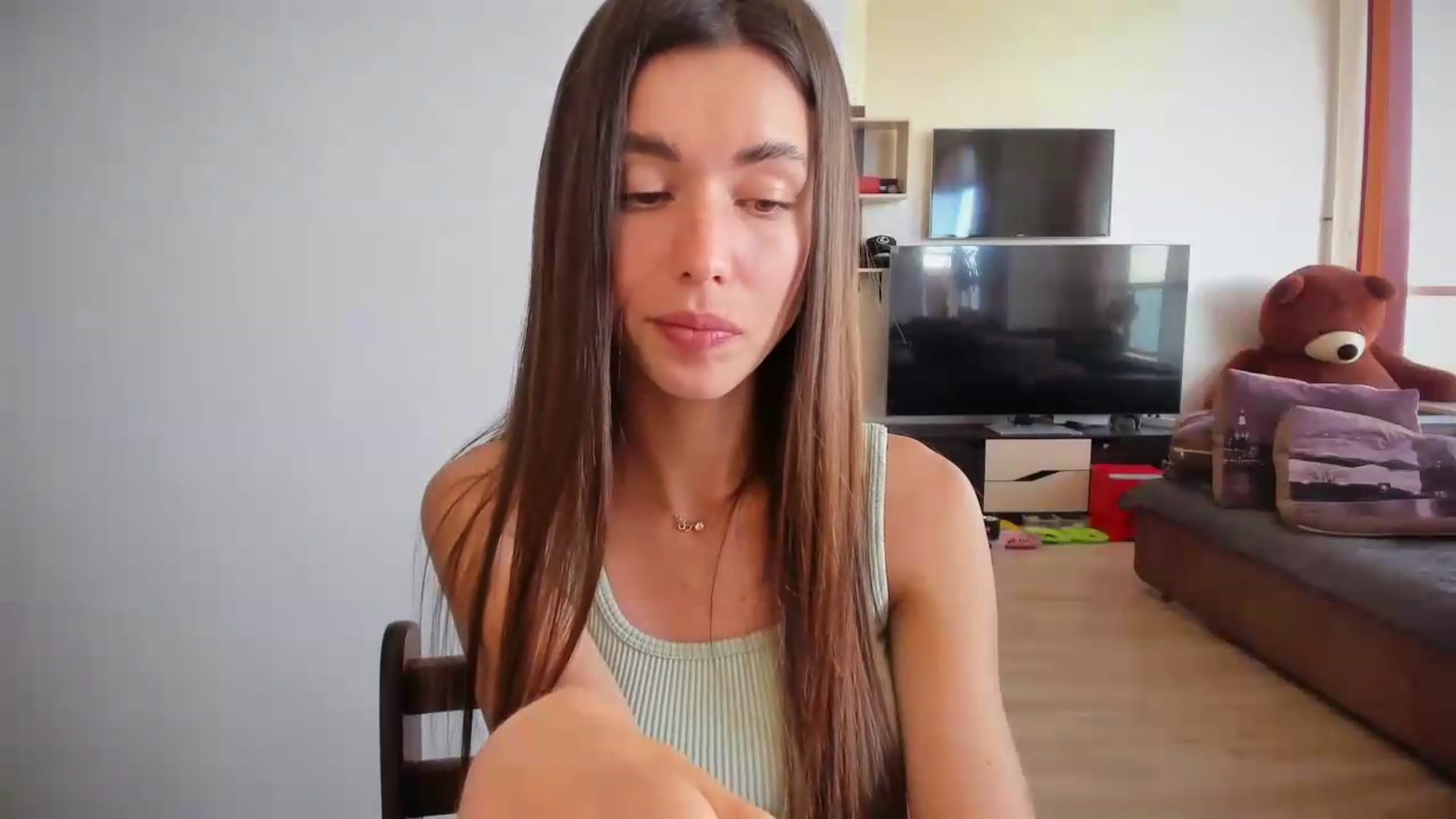 Gallery image thumbnail from laurensaenz's myfreecams stream on, 06/01/2026, 14:50 image 6 of 20