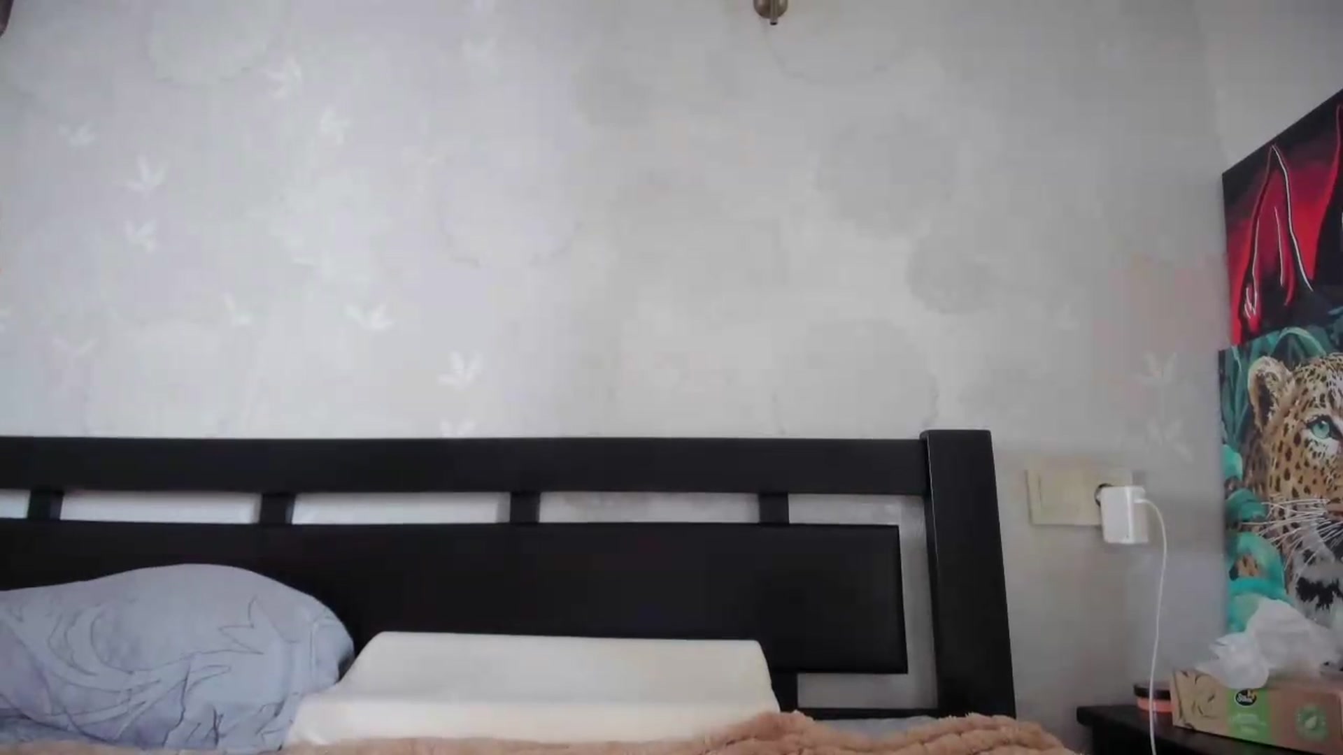 Gallery image thumbnail from laurensaenz's myfreecams stream on, 06/04/2026, 07:23 image 2 of 20