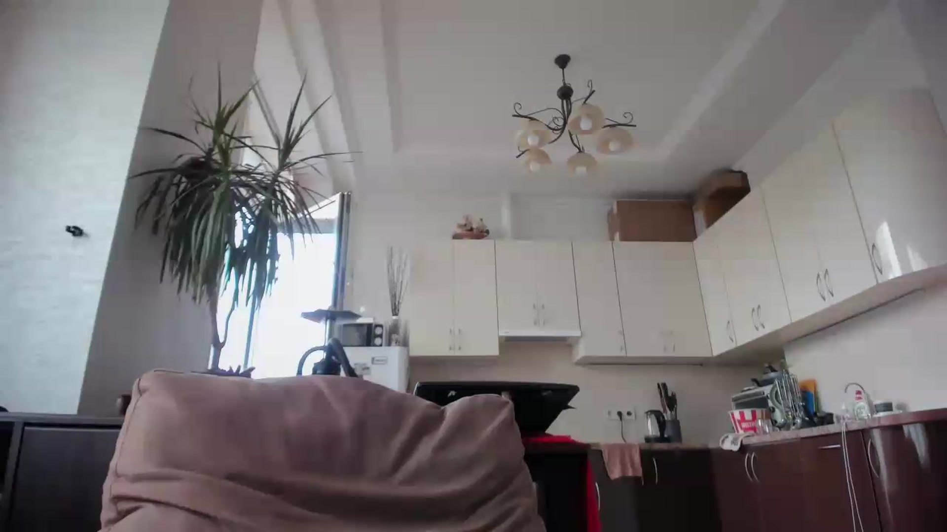 Gallery image thumbnail from laurensaenz's myfreecams stream on, 06/10/2026, 07:34 image 5 of 20