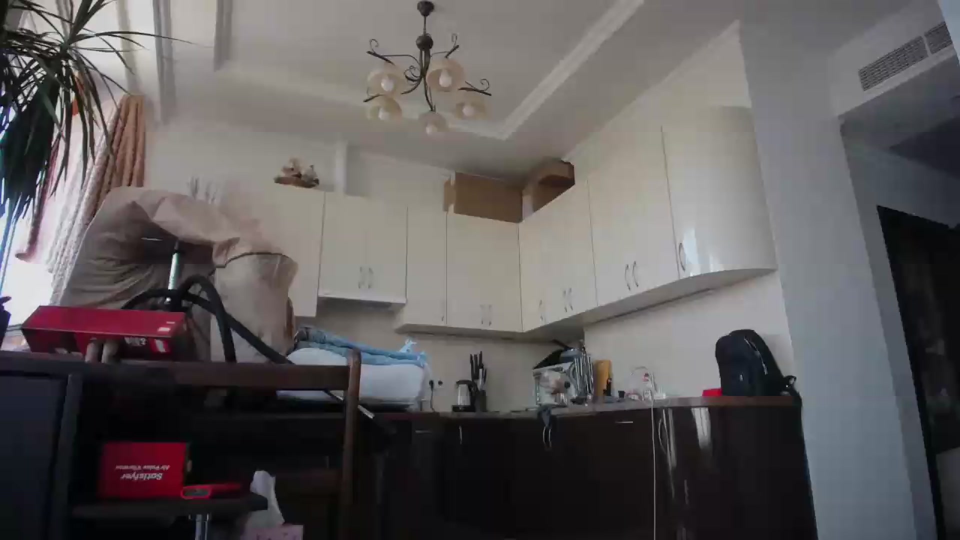 Gallery image thumbnail from laurensaenz's myfreecams stream on, 06/12/2026, 10:26 image 18 of 20