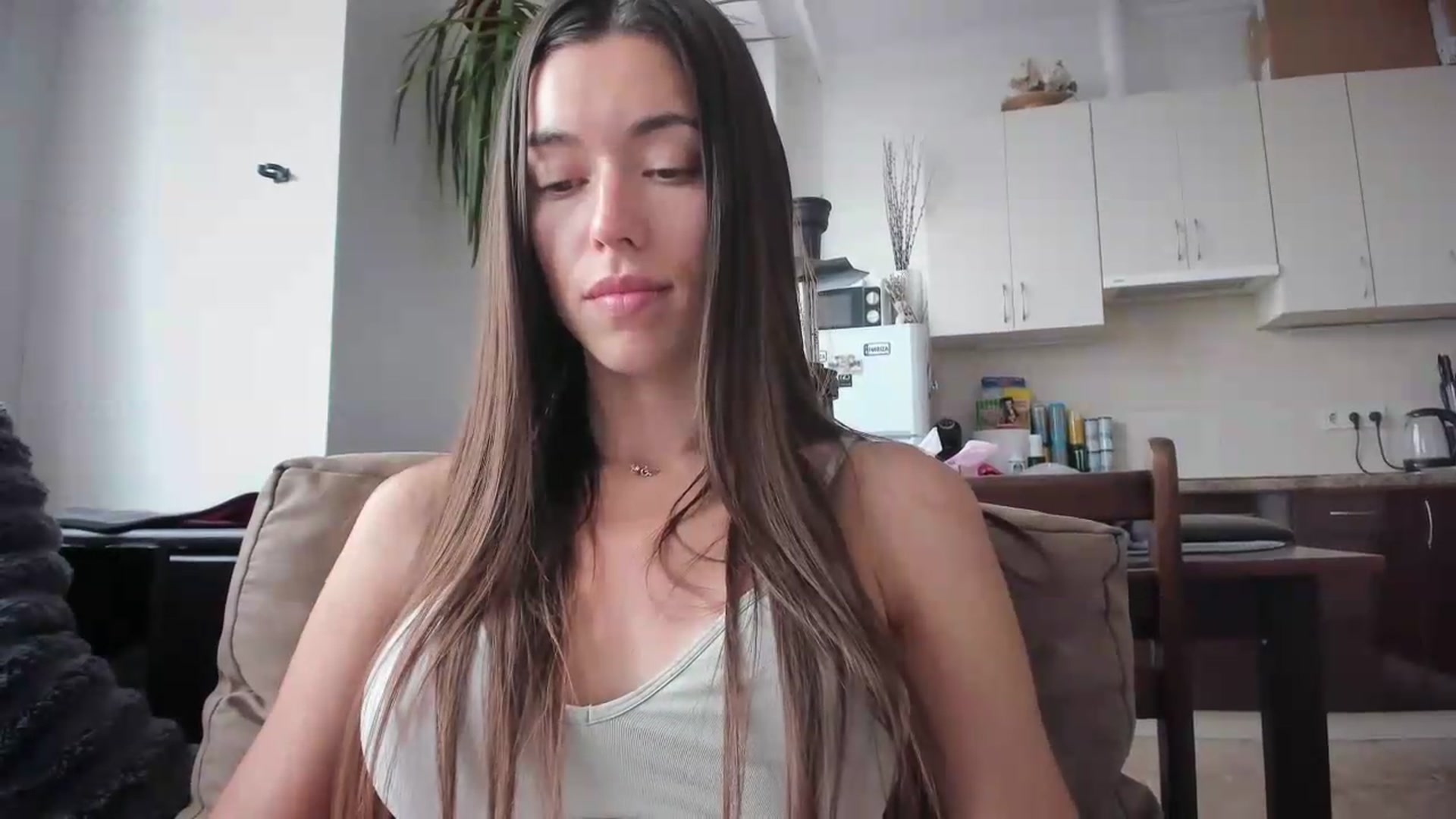 Gallery image thumbnail from laurensaenz's myfreecams stream on, 06/15/2026, 08:49 image 2 of 20