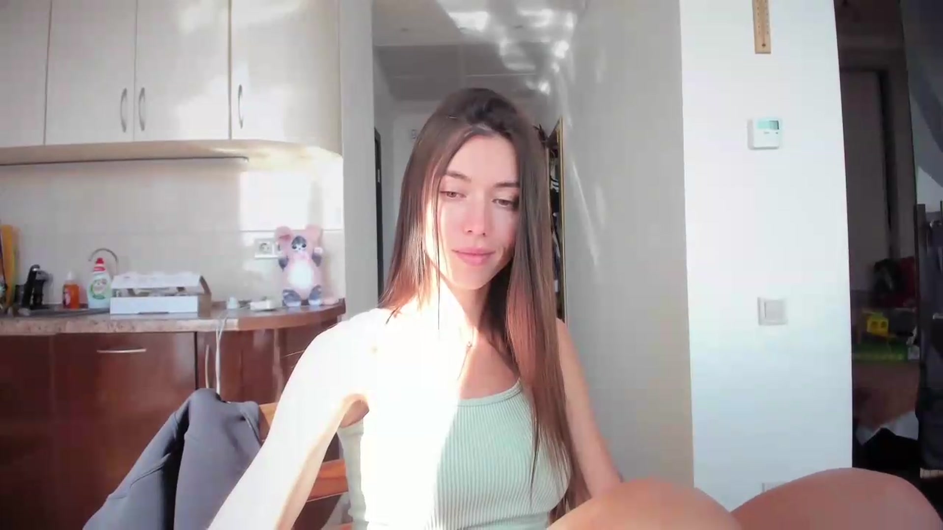 Gallery image thumbnail from laurensaenz's myfreecams stream on, 06/16/2026, 06:15 image 15 of 20