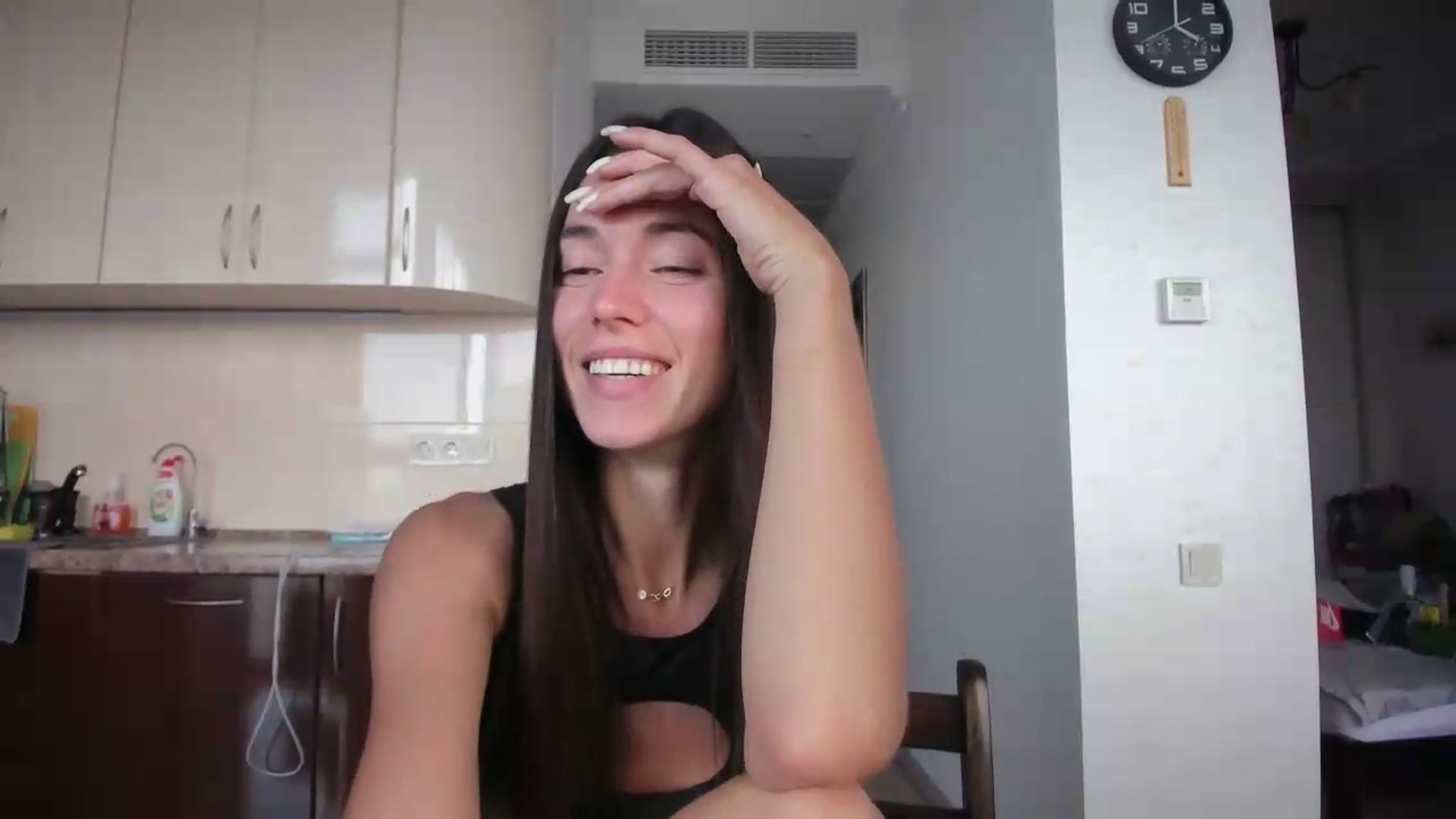 Gallery image thumbnail from laurensaenz's myfreecams stream on, 06/24/2026, 13:45 image 3 of 20
