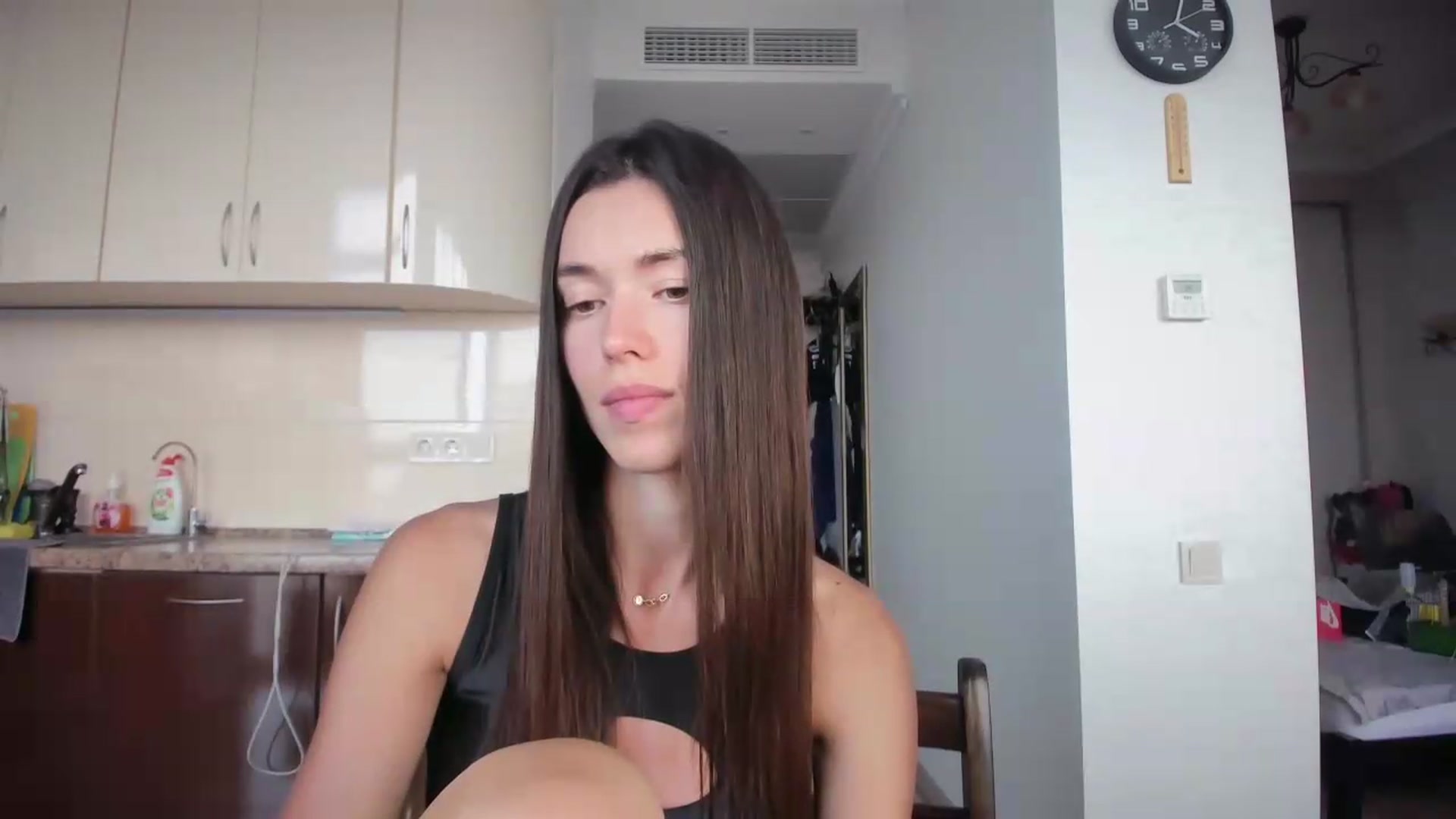 Gallery image thumbnail from laurensaenz's myfreecams stream on, 06/24/2026, 13:45 image 4 of 20