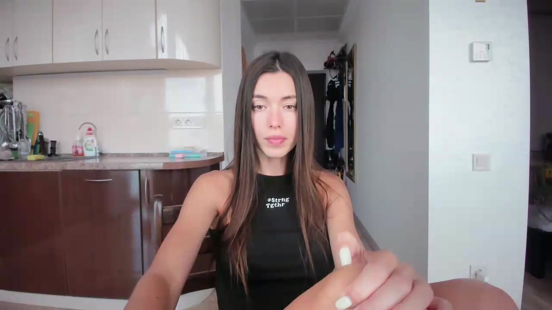 Gallery image thumbnail from laurensaenz's myfreecams stream on, 06/26/2026, 10:20 image 14 of 20