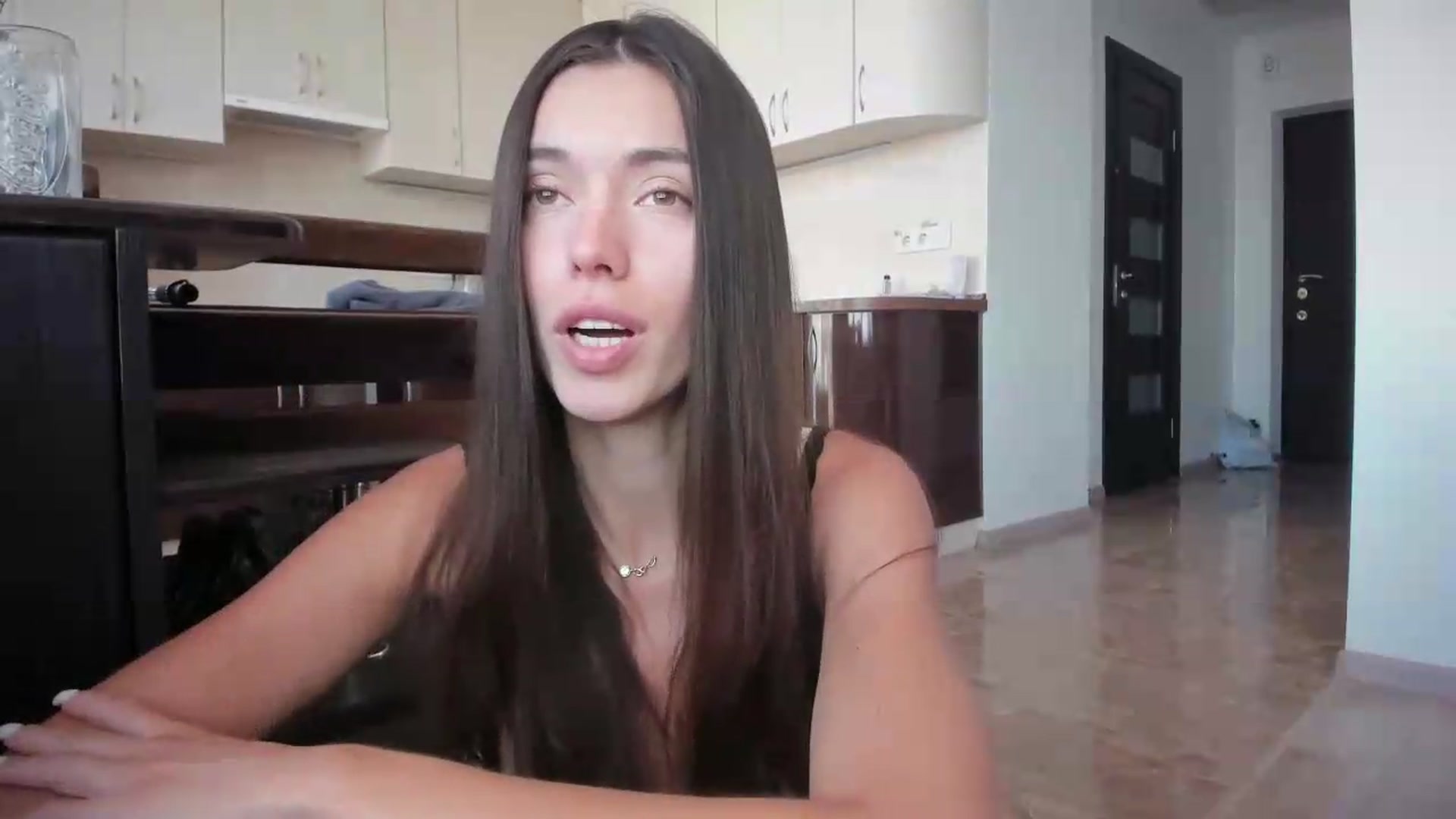 Gallery image thumbnail from laurensaenz's myfreecams stream on, 07/01/2026, 12:00 image 9 of 20