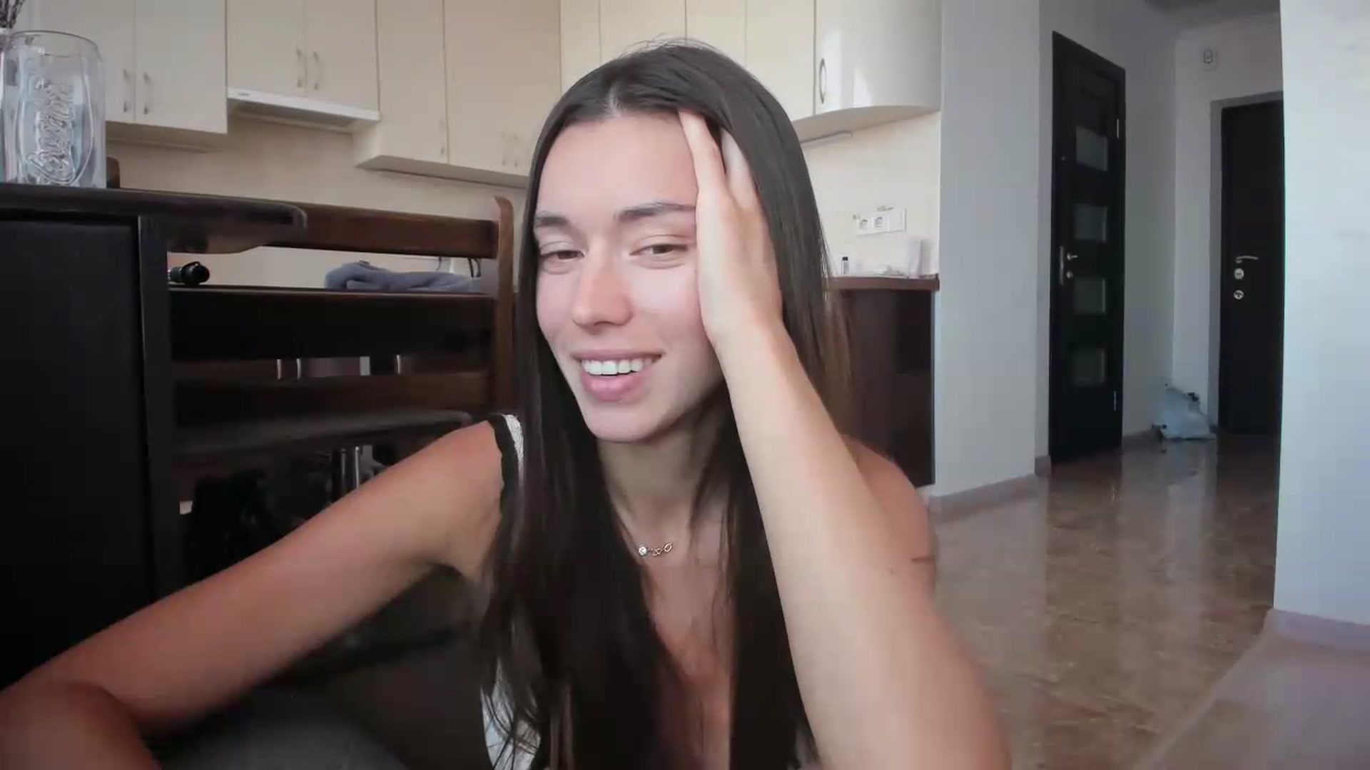 Gallery image thumbnail from laurensaenz's myfreecams stream on, 07/01/2026, 12:00 image 12 of 20