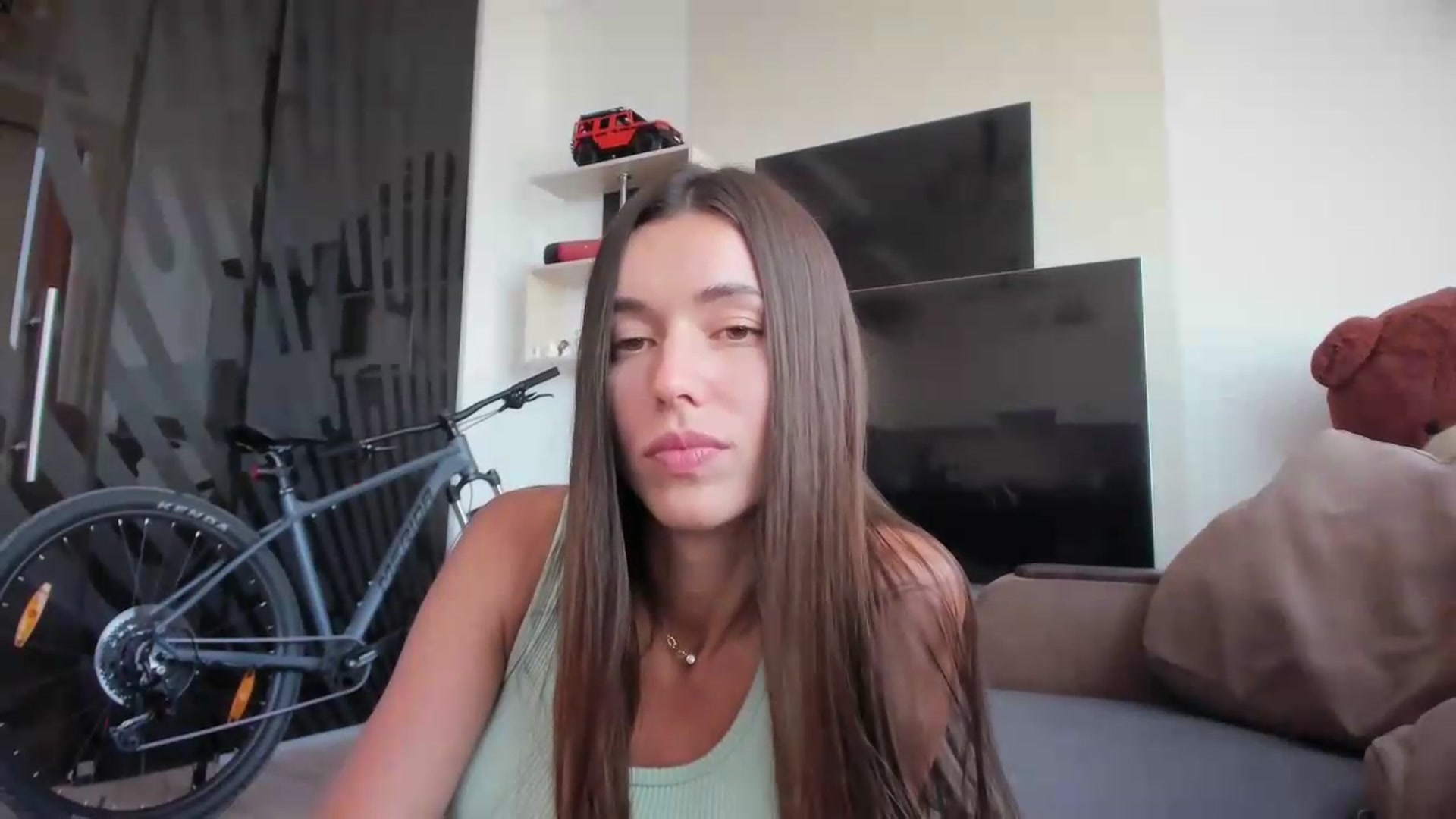 Gallery image thumbnail from laurensaenz's myfreecams stream on, 07/03/2026, 10:37 image 20 of 20