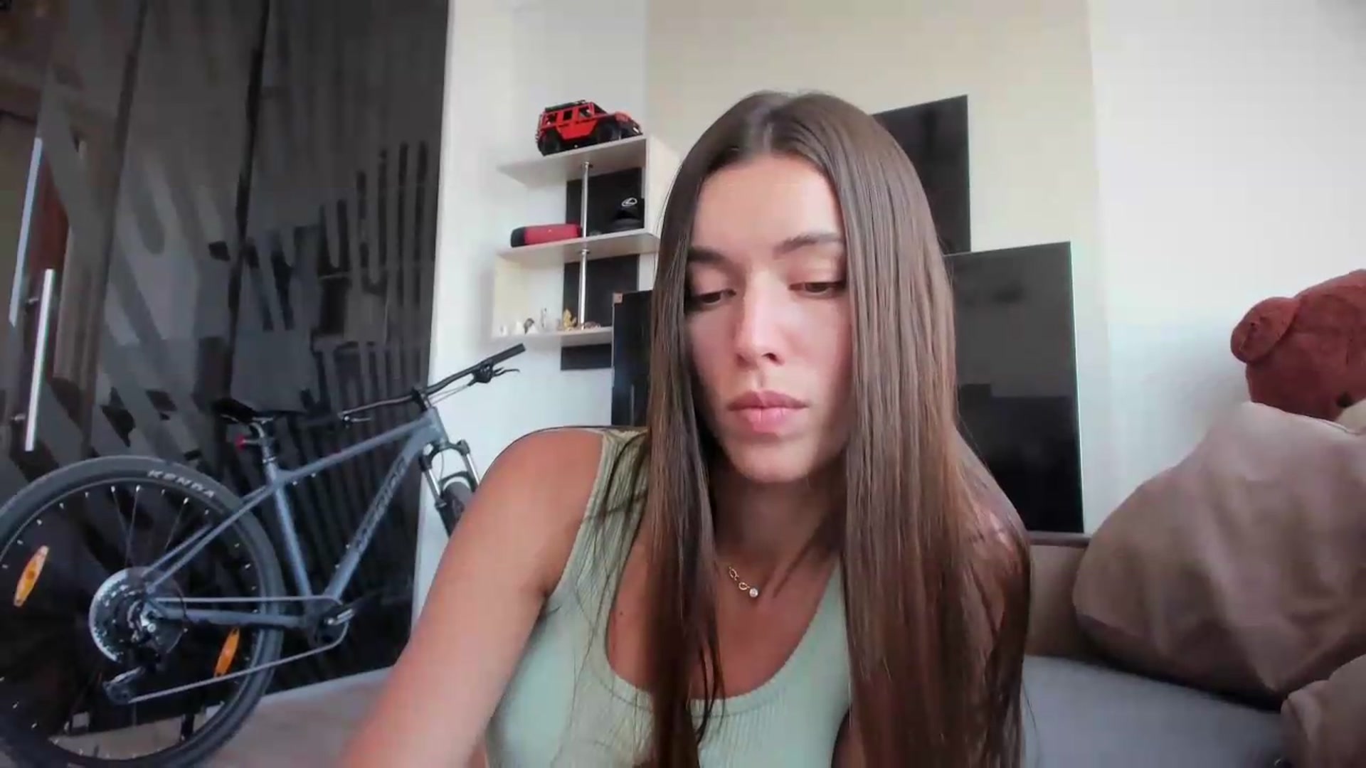 Gallery image thumbnail from laurensaenz's myfreecams stream on, 07/03/2026, 10:37 image 17 of 20