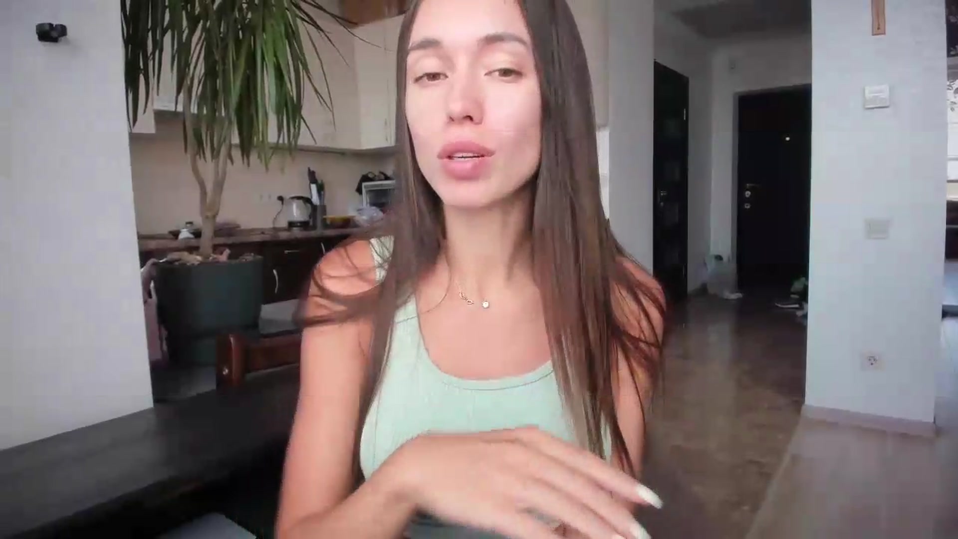 Gallery image thumbnail from laurensaenz's myfreecams stream on, 07/03/2026, 12:57 image 12 of 20