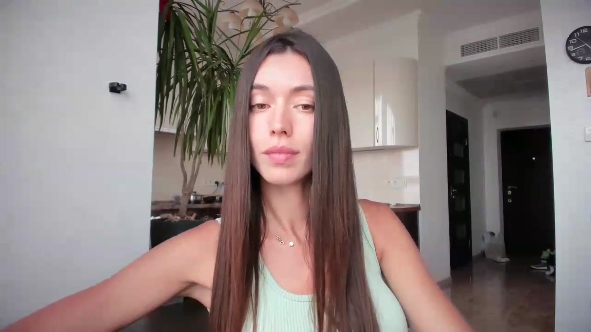 Gallery image thumbnail from laurensaenz's myfreecams stream on, 07/03/2026, 13:57 image 8 of 20