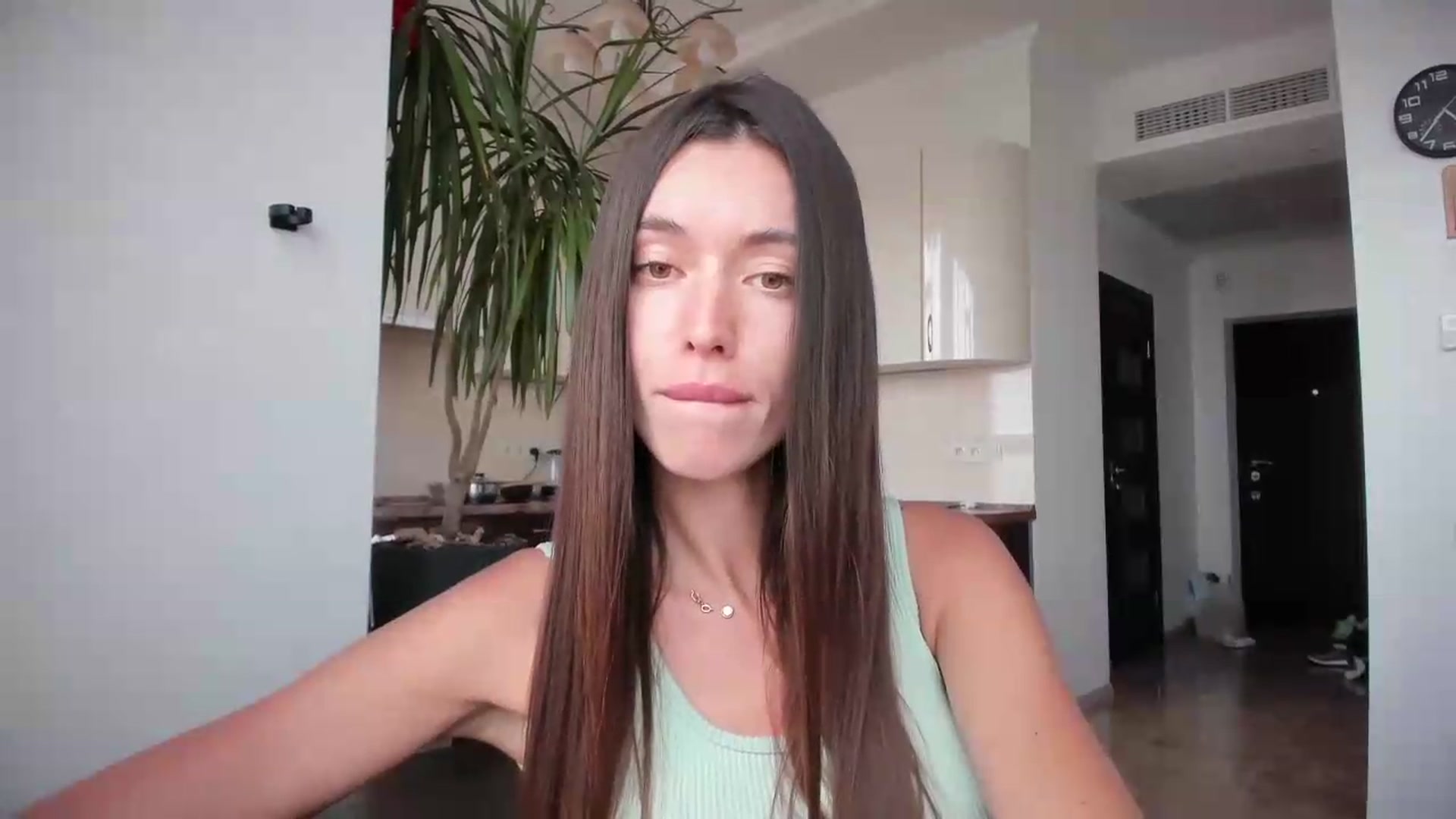 Gallery image thumbnail from laurensaenz's myfreecams stream on, 07/03/2026, 13:57 image 3 of 20