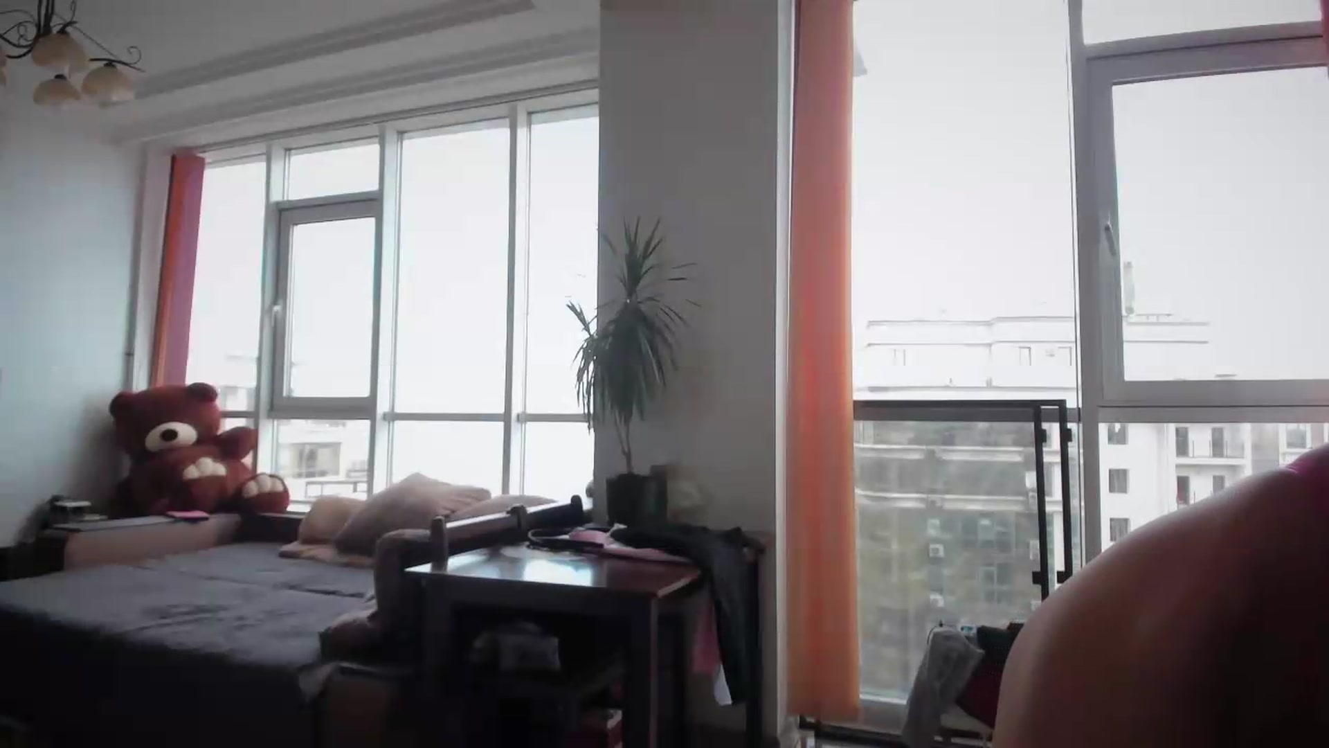 Gallery image thumbnail from laurensaenz's myfreecams stream on, 07/06/2026, 10:25 image 7 of 20