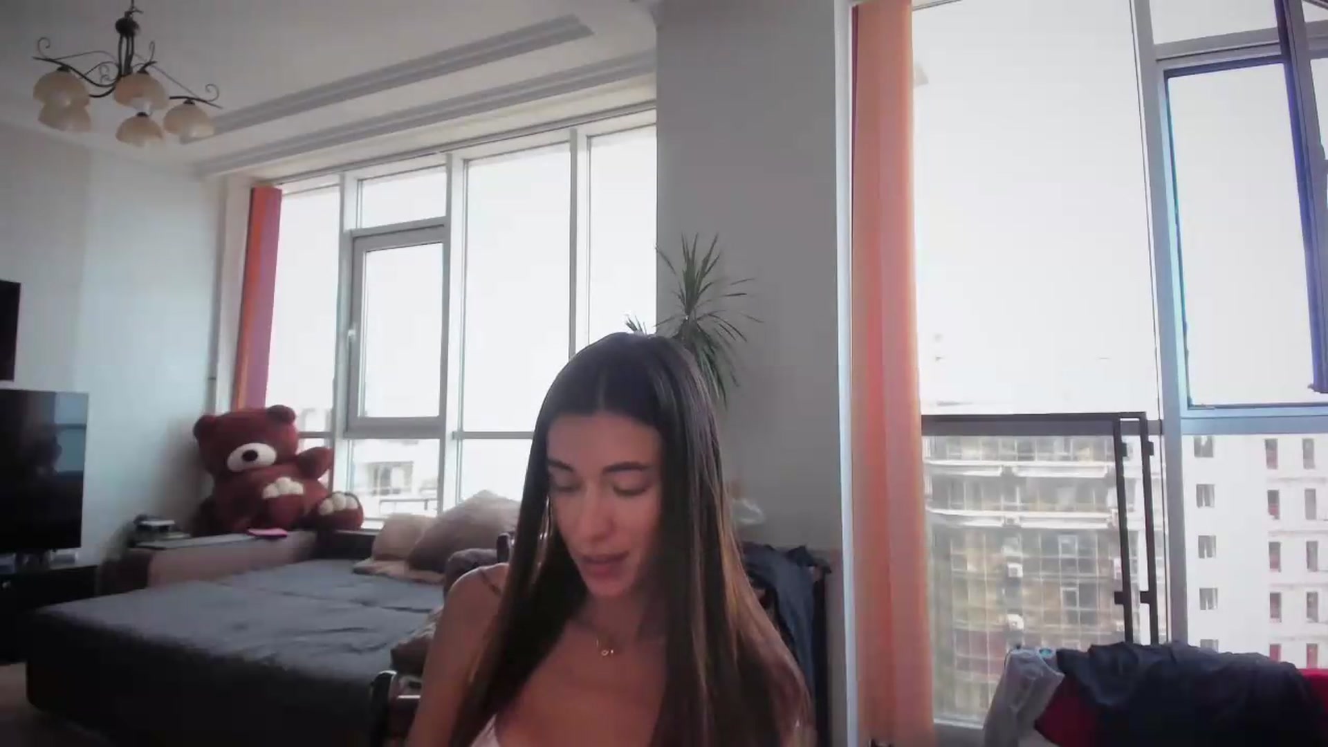Gallery image thumbnail from laurensaenz's myfreecams stream on, 07/06/2026, 11:35 image 12 of 20