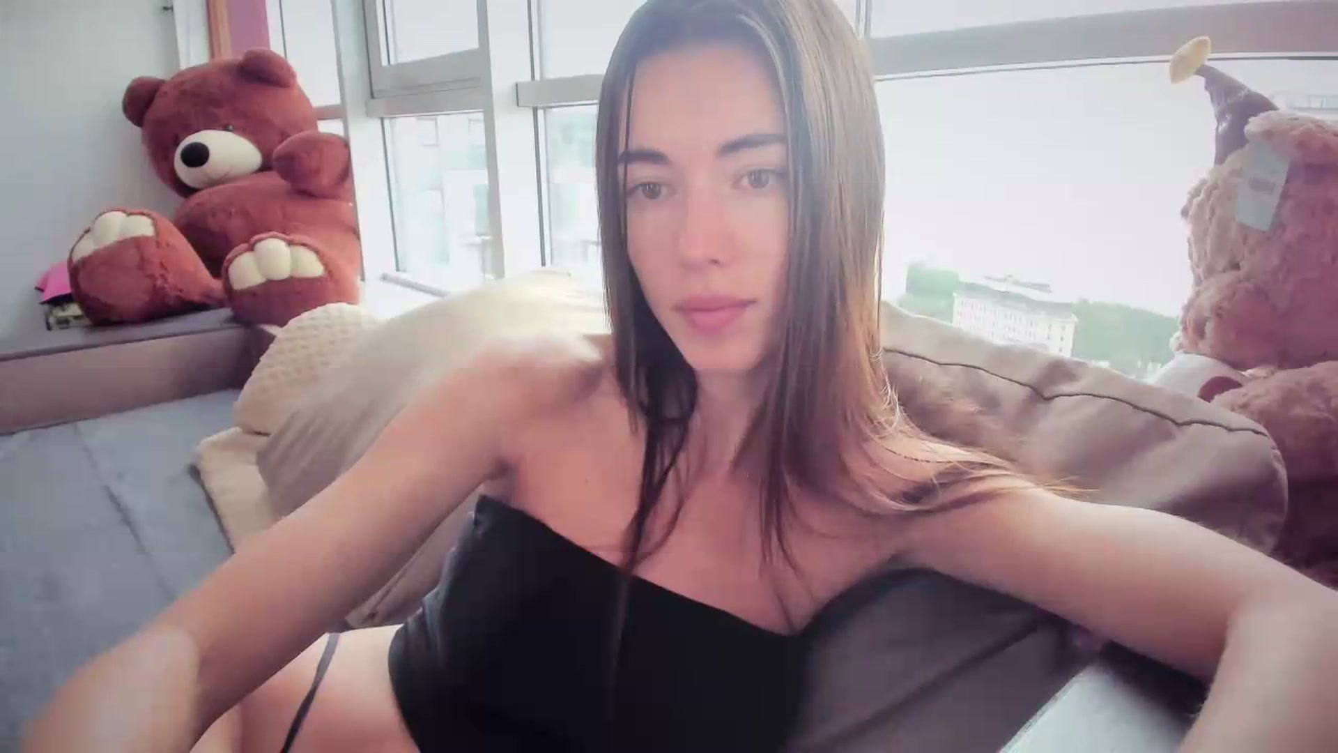 Gallery image thumbnail from laurensaenz's myfreecams stream on, 07/07/2026, 05:47 image 17 of 20