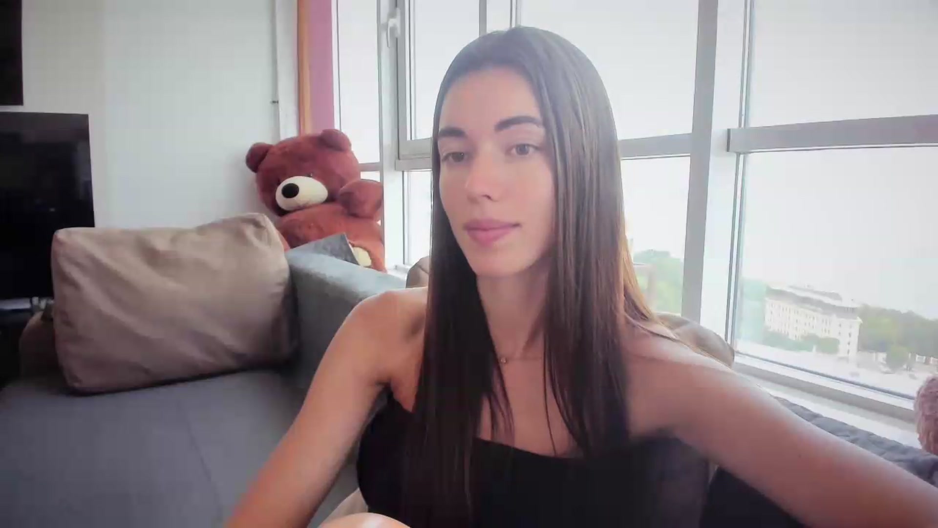 Gallery image thumbnail from laurensaenz's myfreecams stream on, 07/07/2026, 10:59 image 9 of 20