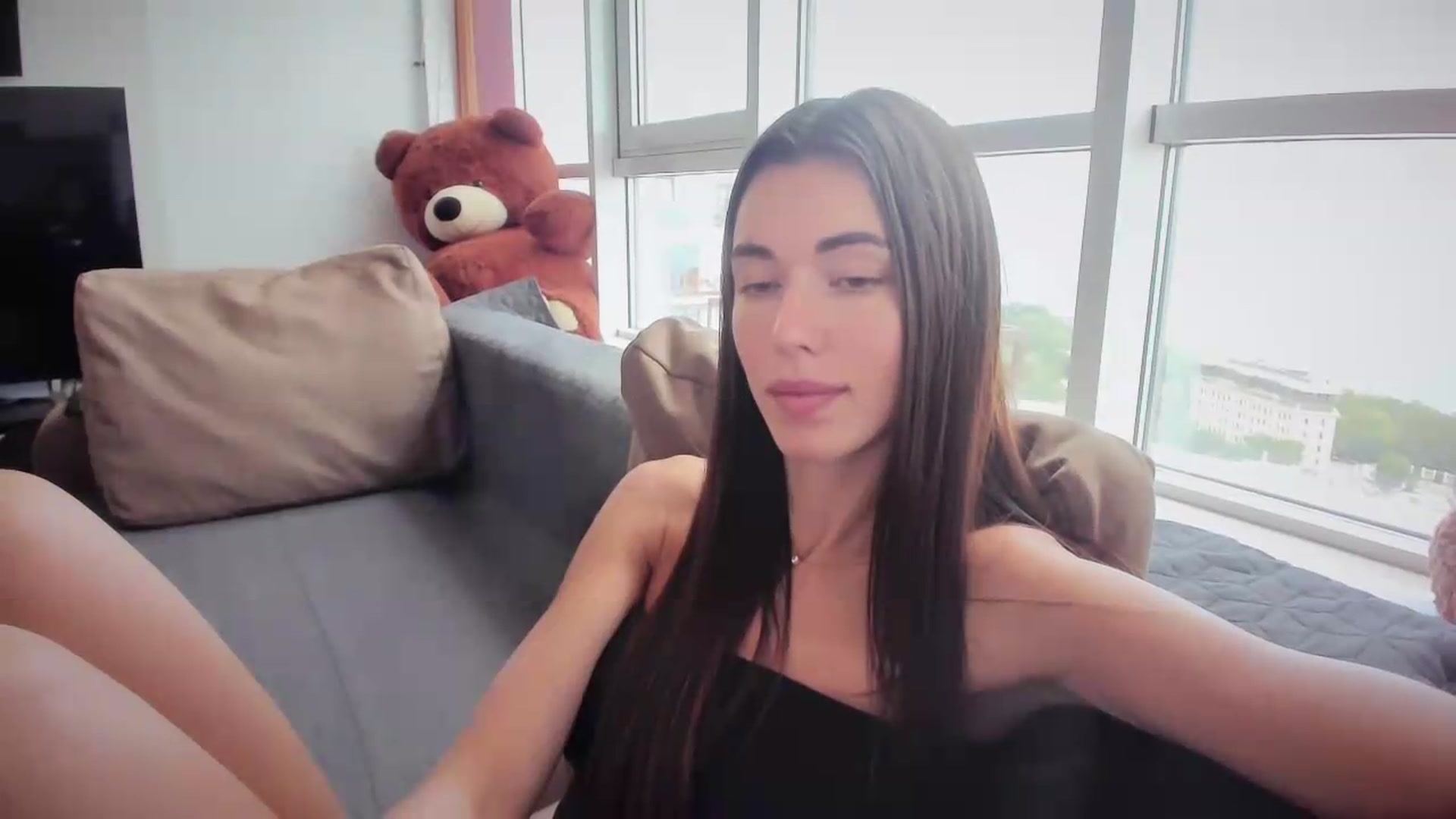 Gallery image thumbnail from laurensaenz's myfreecams stream on, 07/07/2026, 10:59 image 12 of 20