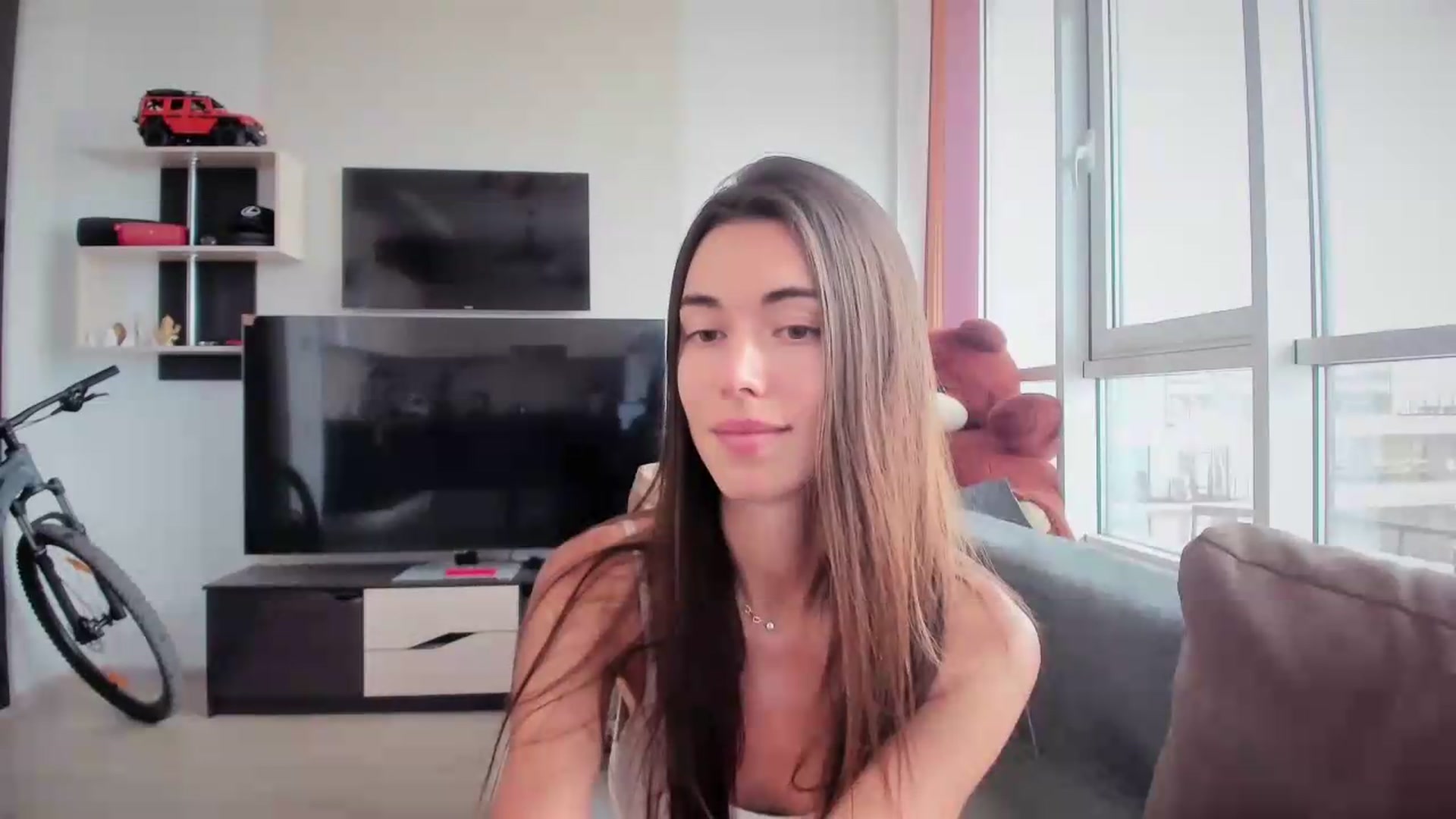 Gallery image thumbnail from laurensaenz's myfreecams stream on, 07/07/2026, 14:03 image 16 of 20