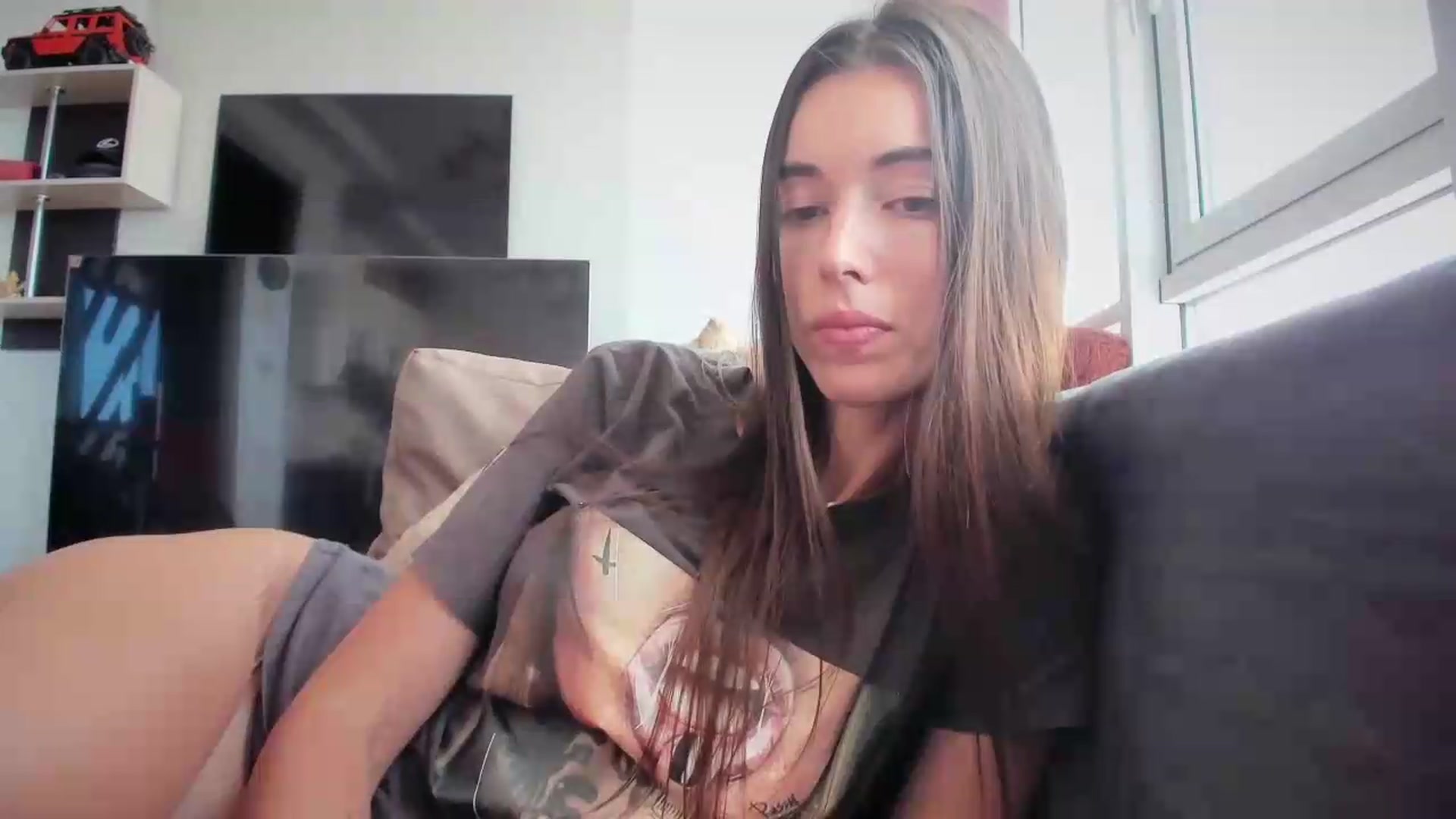 Gallery image thumbnail from laurensaenz's myfreecams stream on, 07/08/2026, 11:47 image 16 of 20