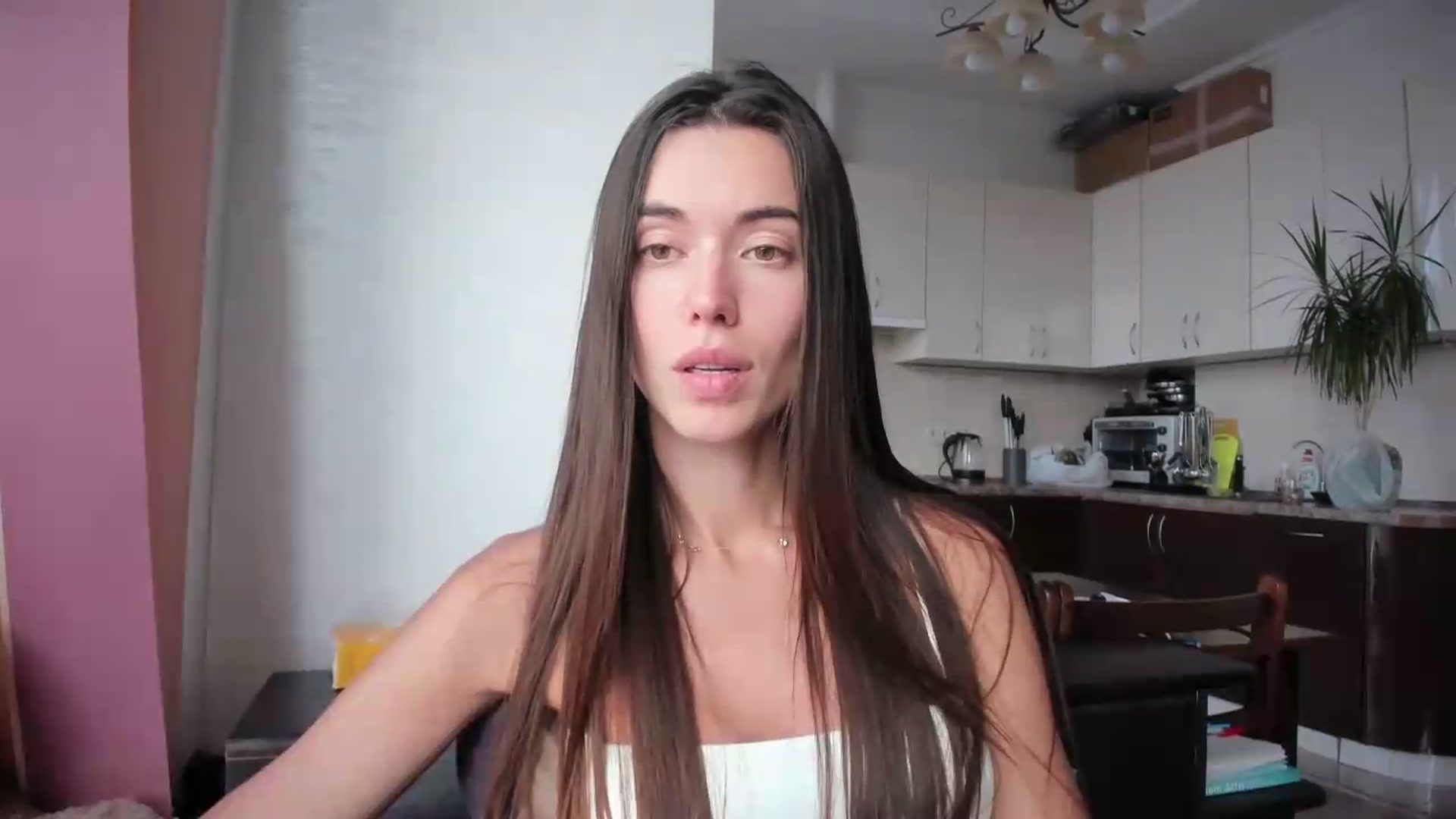 Gallery image thumbnail from laurensaenz's myfreecams stream on, 07/08/2026, 14:26 image 3 of 20
