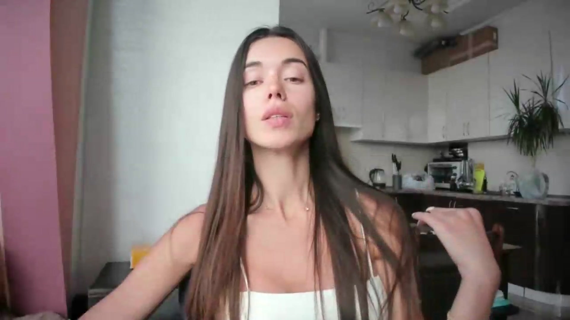 Gallery image thumbnail from laurensaenz's myfreecams stream on, 07/08/2026, 14:26 image 2 of 20
