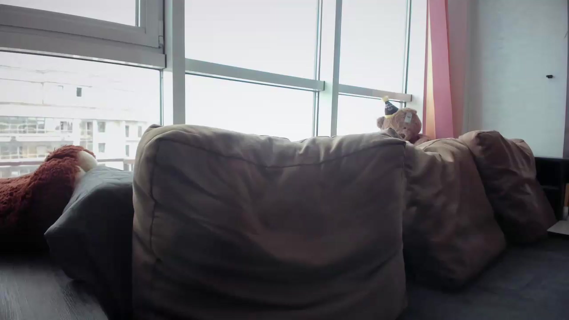 Gallery image thumbnail from laurensaenz's myfreecams stream on, 07/10/2026, 10:54 image 6 of 20