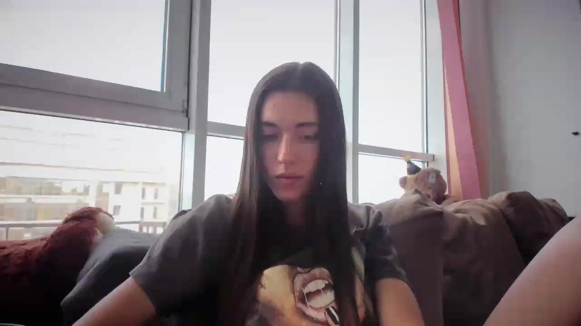 Gallery image thumbnail from laurensaenz's myfreecams stream on, 07/10/2026, 13:29 image 13 of 20