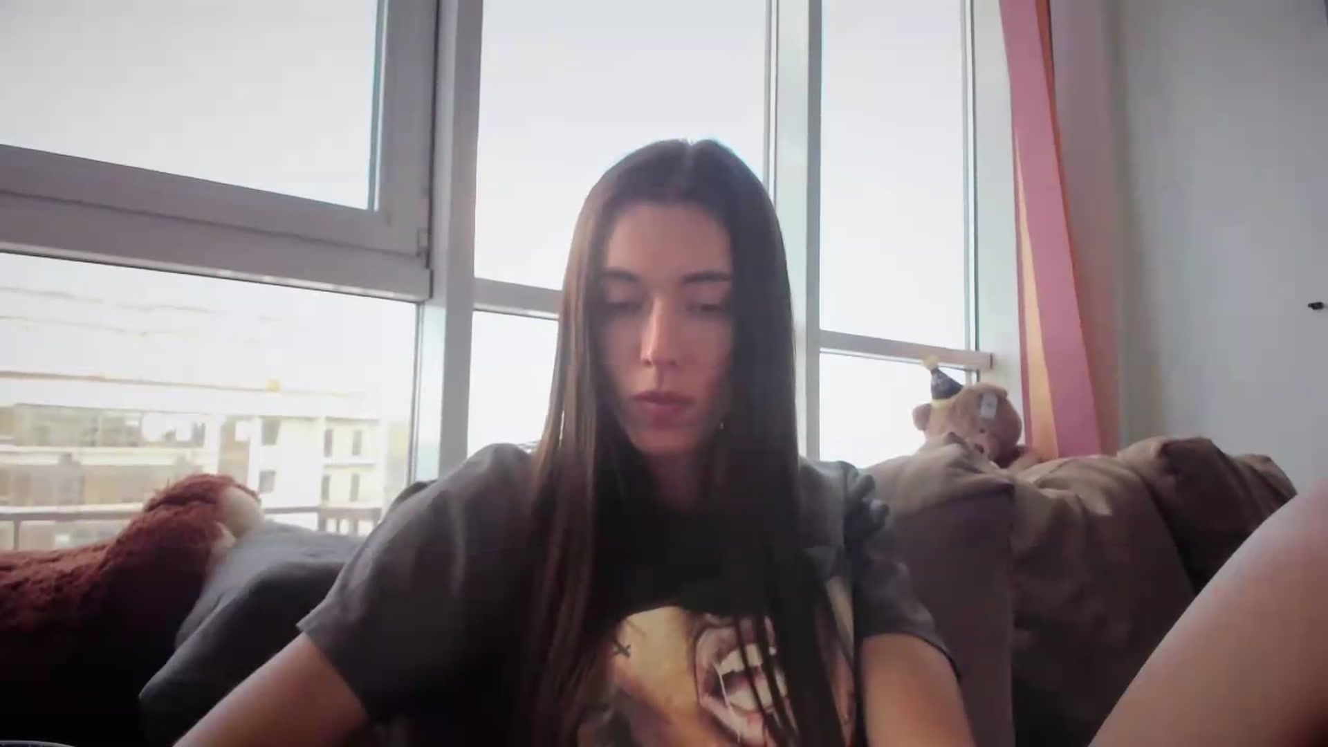 Gallery image thumbnail from laurensaenz's myfreecams stream on, 07/10/2026, 13:29 image 4 of 20