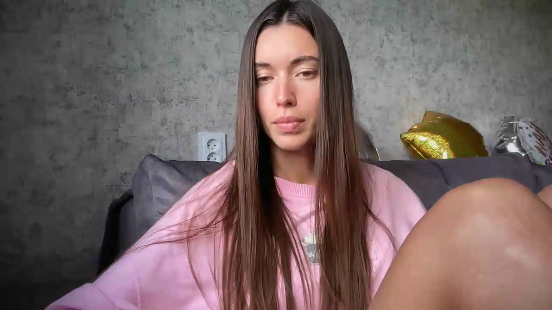 Gallery image thumbnail from laurensaenz's myfreecams stream on, 07/14/2026, 10:44 image 17 of 20