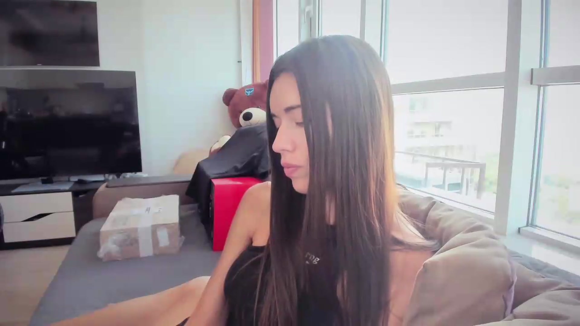 Gallery image thumbnail from laurensaenz's myfreecams stream on, 07/15/2026, 12:07 image 18 of 20