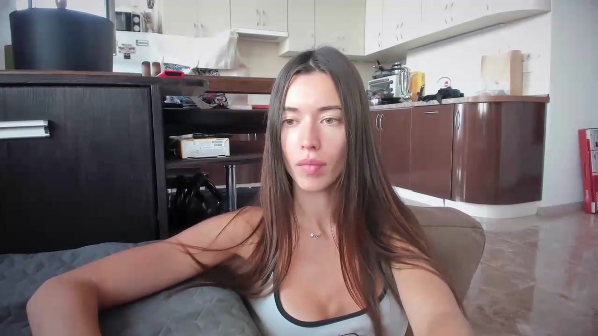 Gallery image thumbnail from laurensaenz's myfreecams stream on, 07/20/2026, 05:51 image 13 of 20
