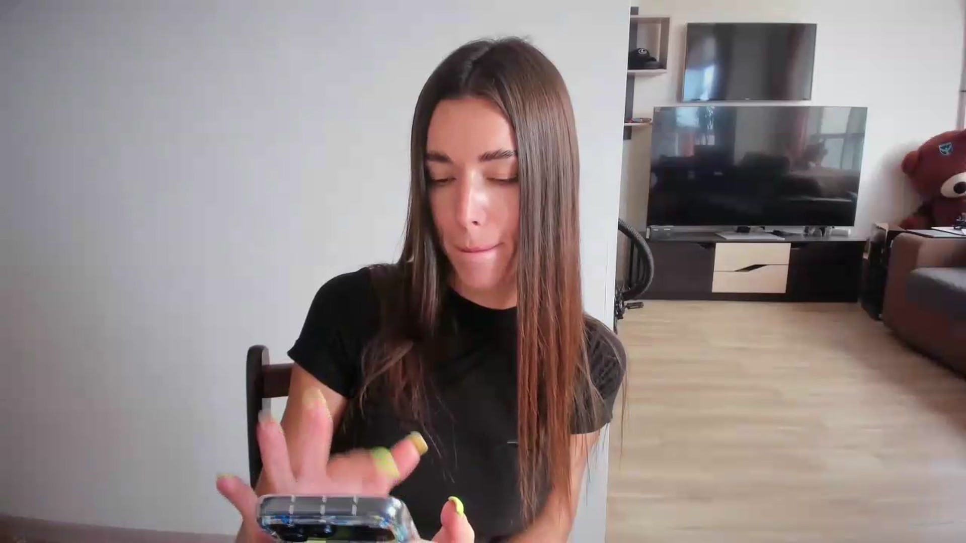 Gallery image thumbnail from laurensaenz's myfreecams stream on, 07/22/2026, 12:01 image 19 of 20