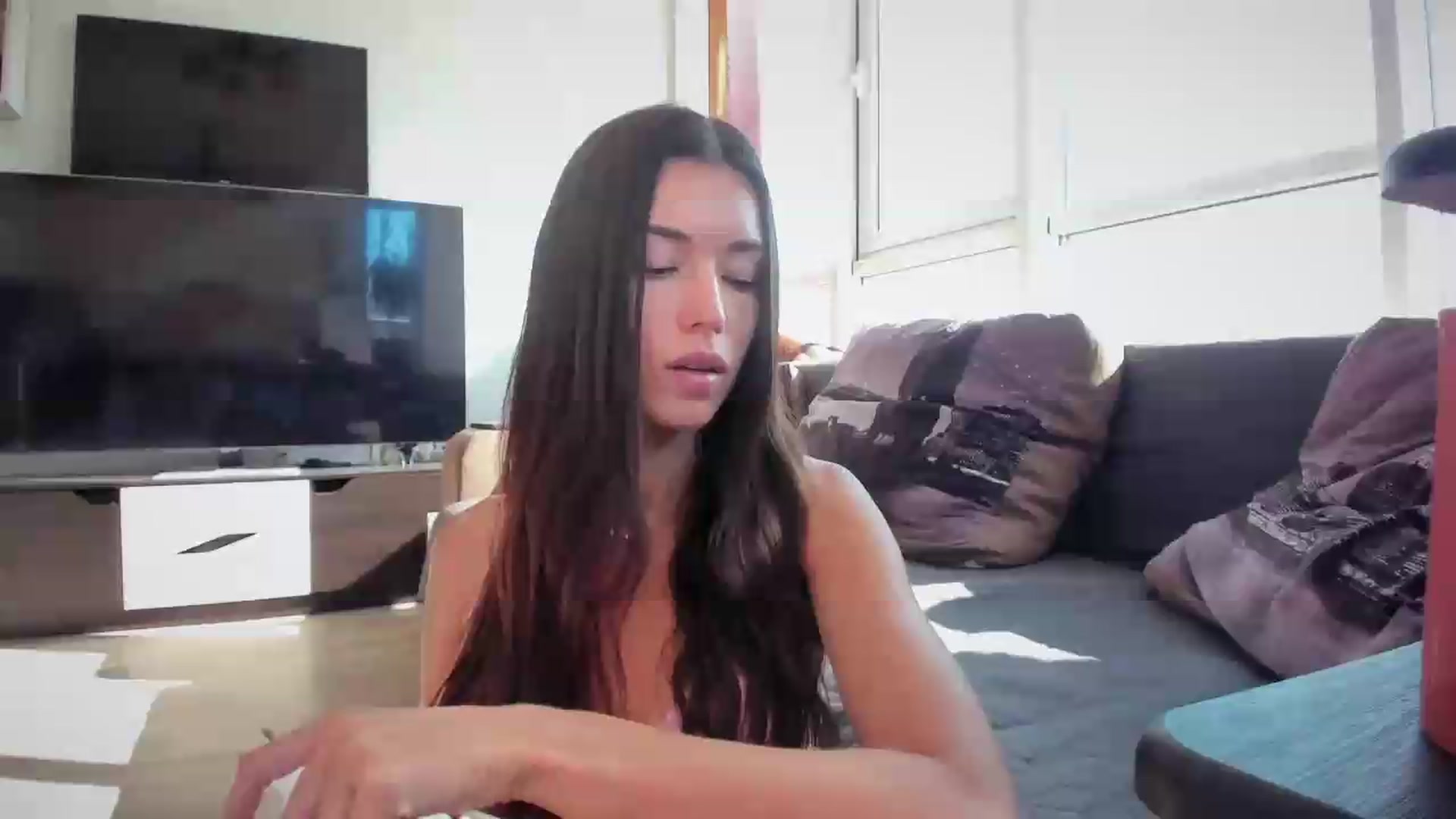Gallery image thumbnail from laurensaenz's myfreecams stream on, 08/10/2026, 06:56 image 9 of 20