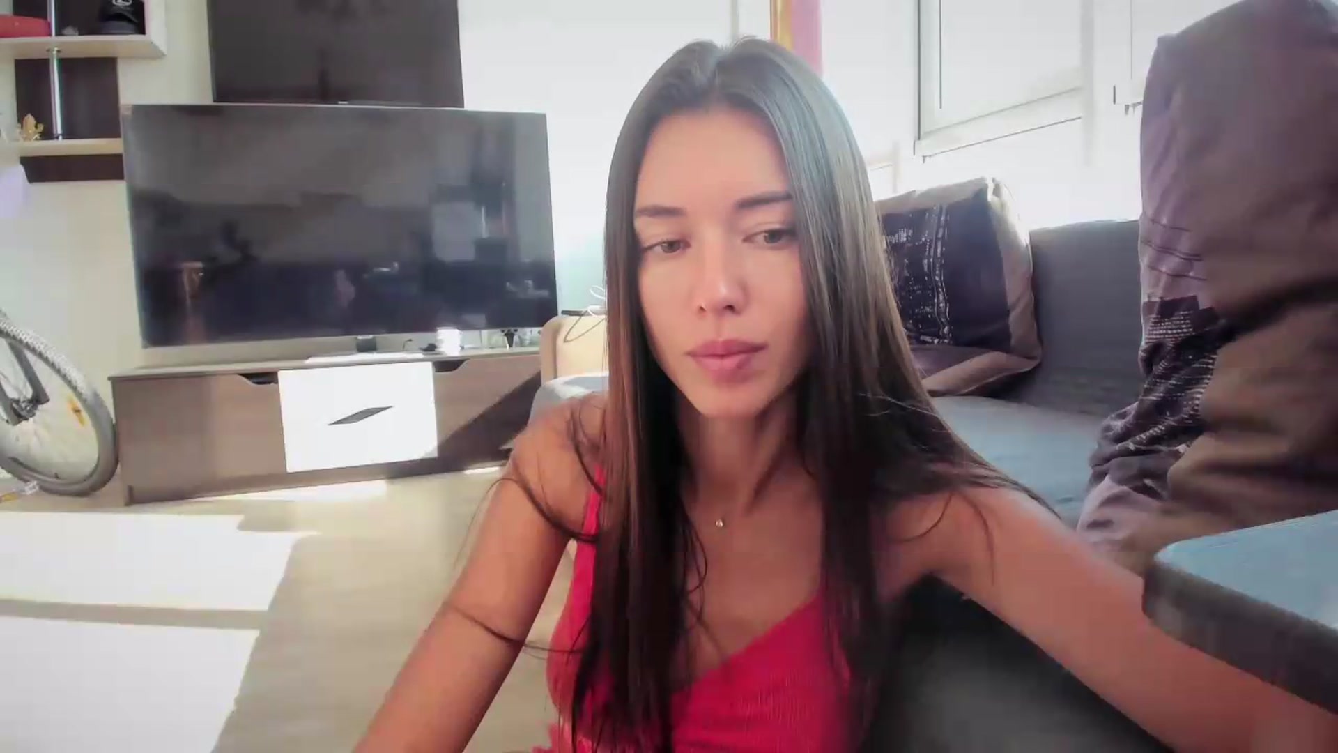 Gallery image thumbnail from laurensaenz's myfreecams stream on, 08/11/2026, 06:40 image 2 of 20