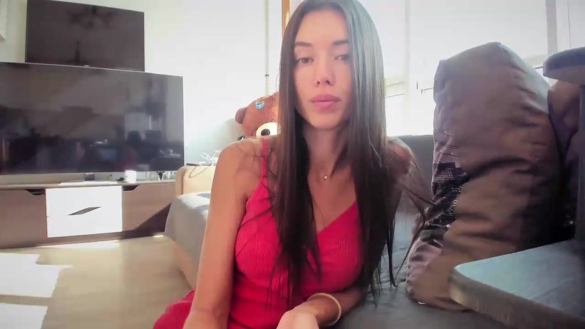 Gallery image thumbnail from laurensaenz's myfreecams stream on, 08/11/2026, 06:40 image 6 of 20