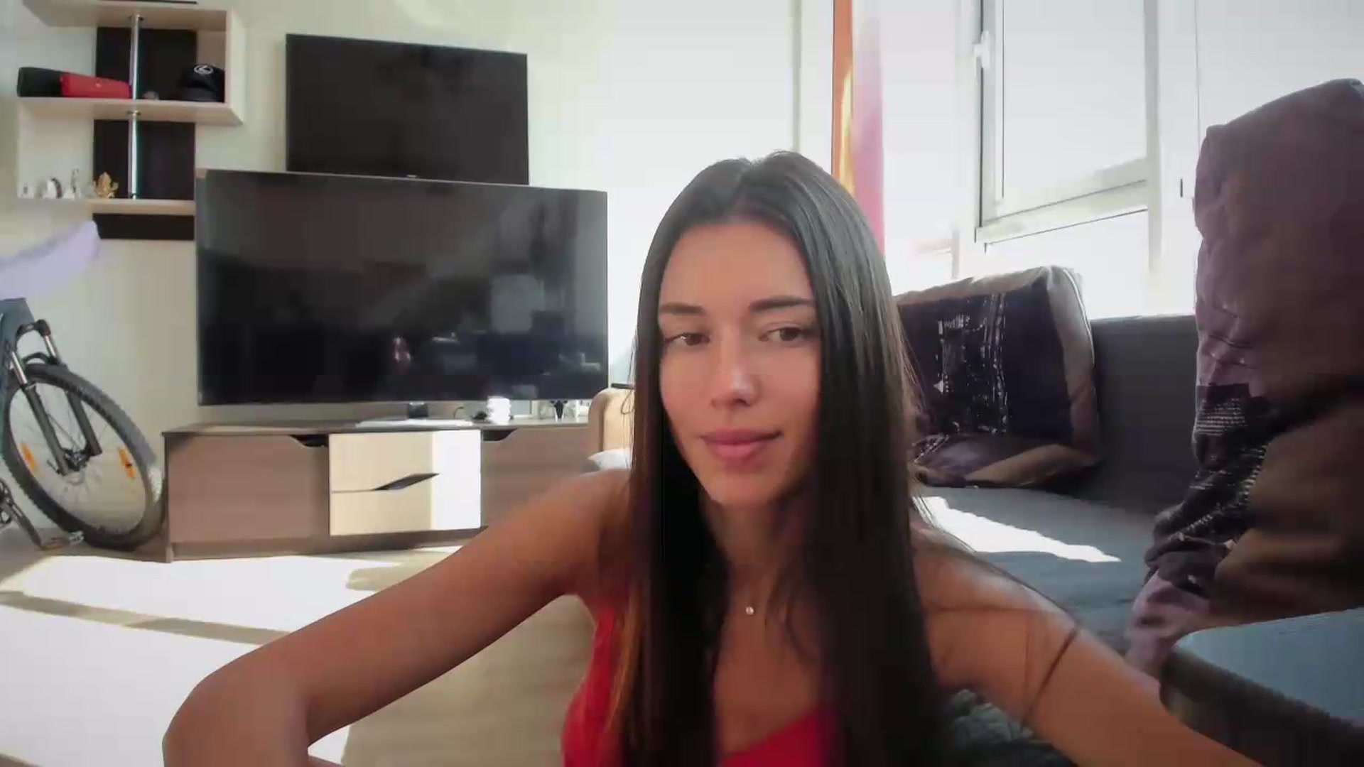 Gallery image thumbnail from laurensaenz's myfreecams stream on, 08/11/2026, 06:40 image 13 of 20