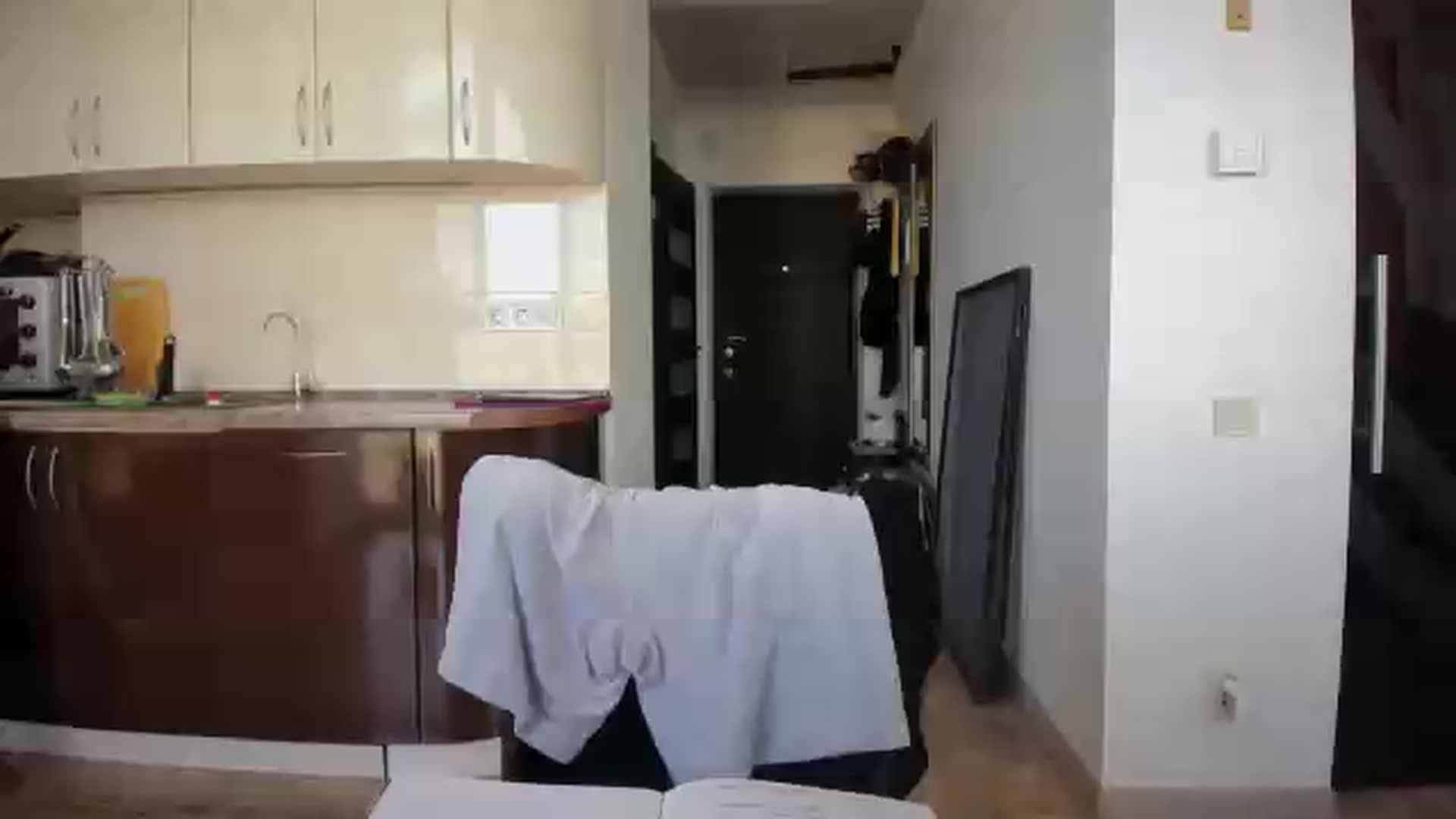 Gallery image thumbnail from laurensaenz's myfreecams stream on, 08/13/2026, 11:21 image 20 of 20