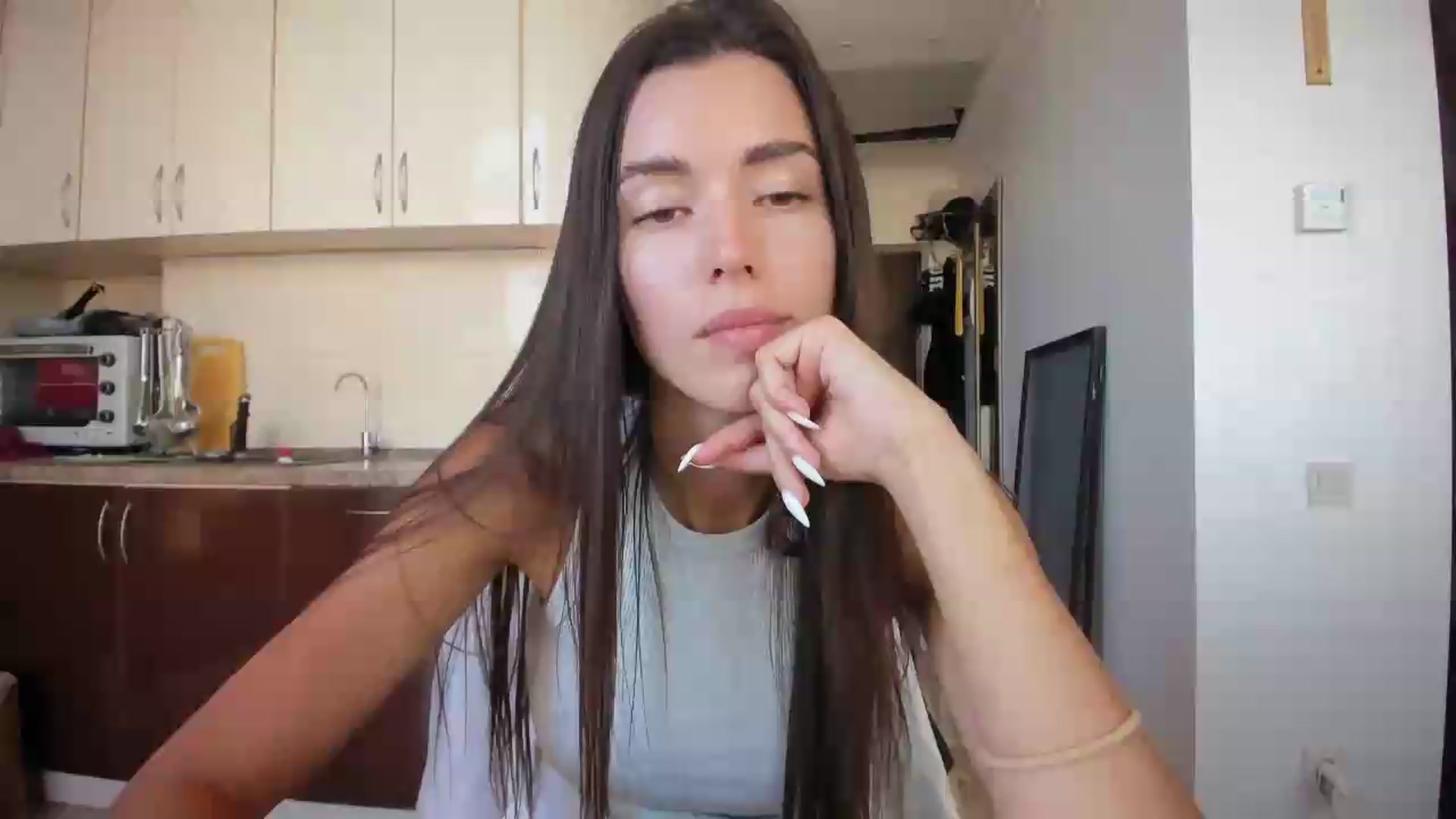 Gallery image thumbnail from laurensaenz's myfreecams stream on, 08/13/2026, 13:21 image 20 of 20