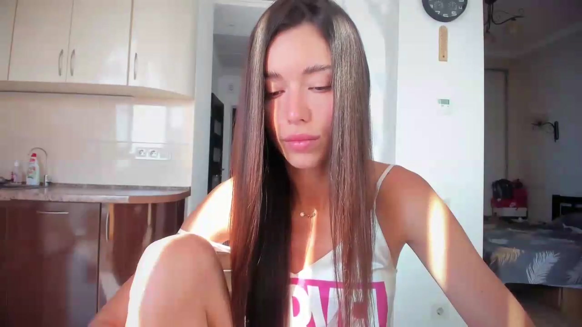 Gallery image thumbnail from laurensaenz's myfreecams stream on, 08/14/2026, 07:43 image 5 of 20